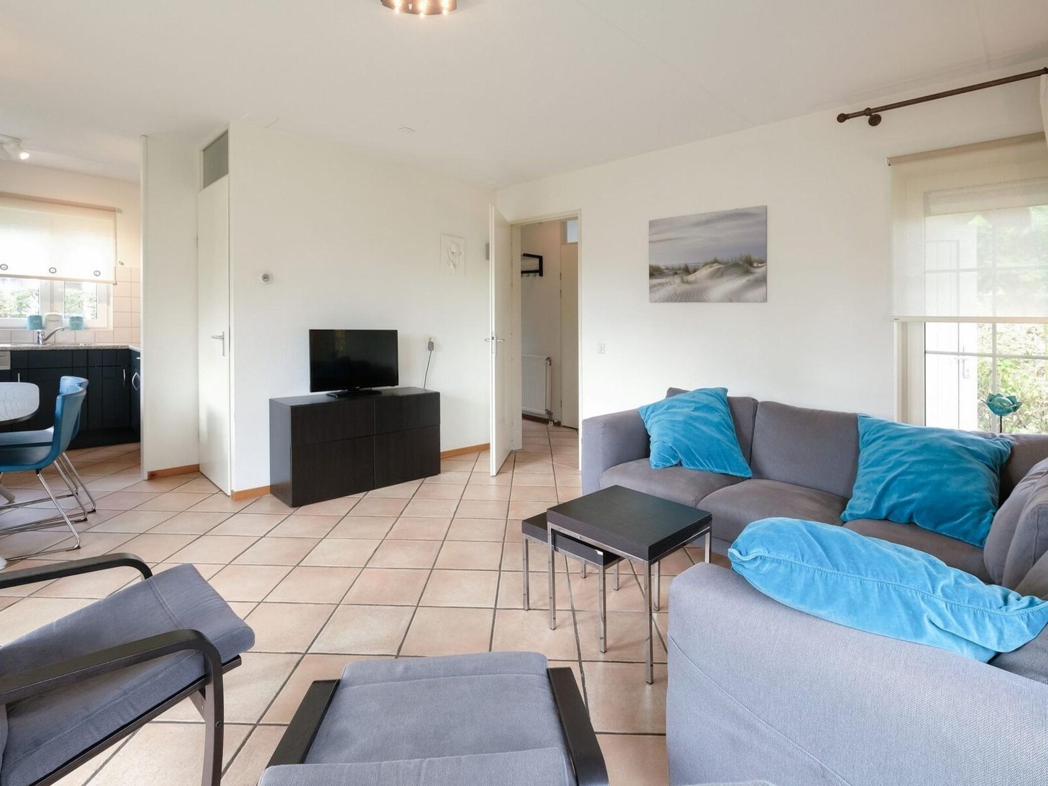 De woonkamer van Anzelhoef 30 in Sint Maartenszee