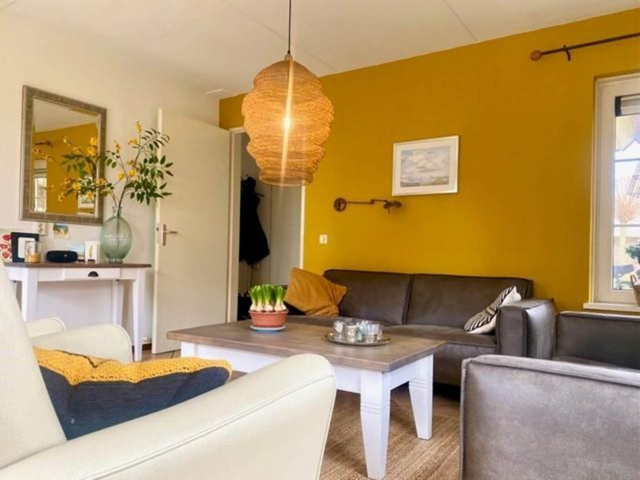 De woonkamer van Anzelhoef 35 in Sint Maartenszee