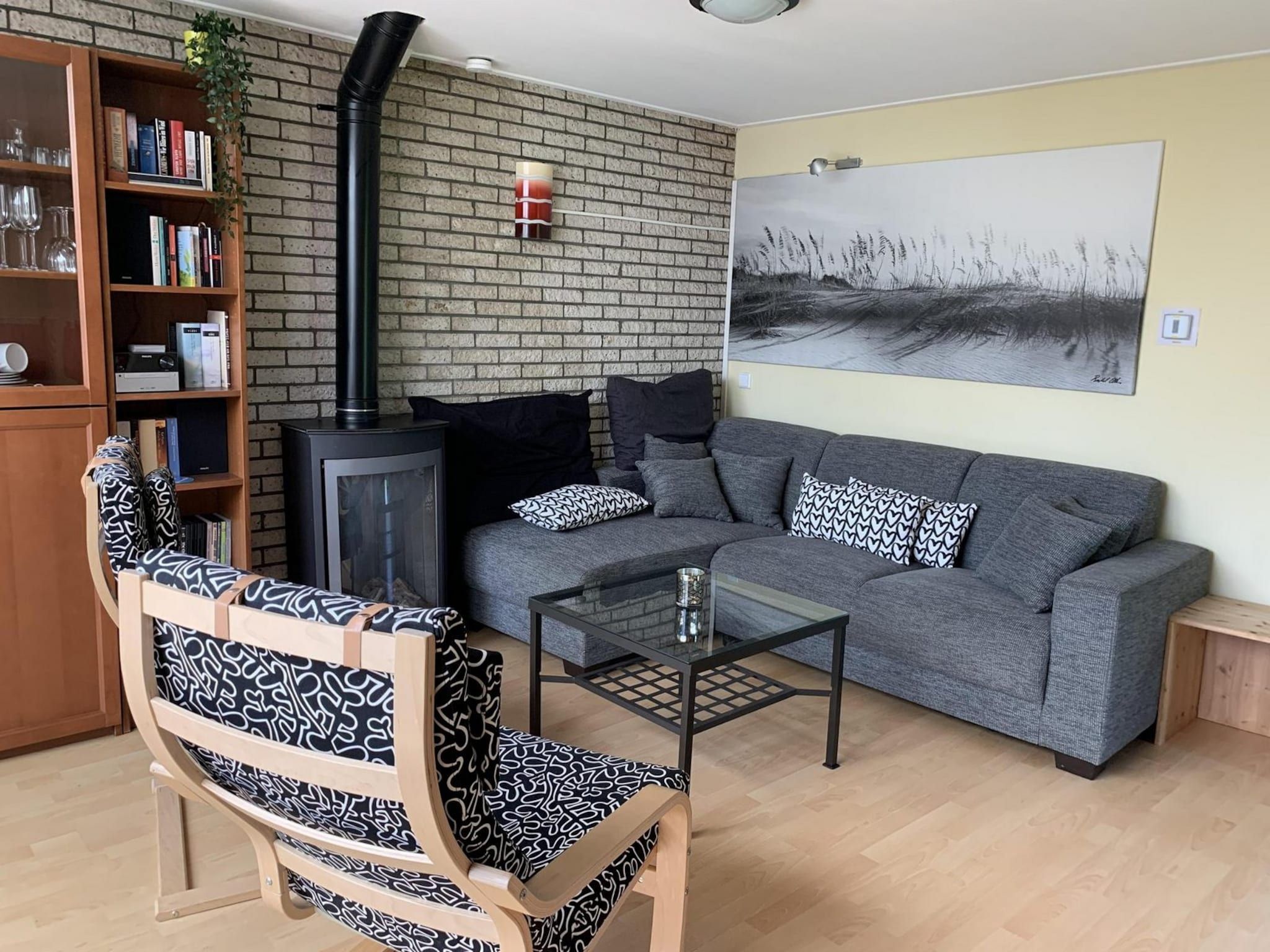 De woonkamer van Belkmerduinen 03 in Sint Maartenszee