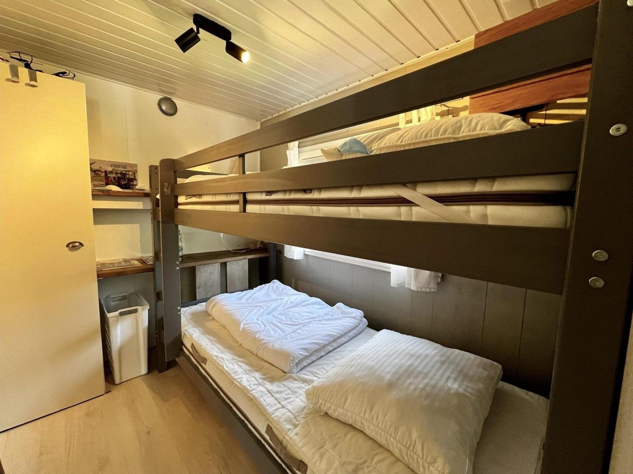 Een slaapkamer van Campanula 189 in Sint Maartenszee