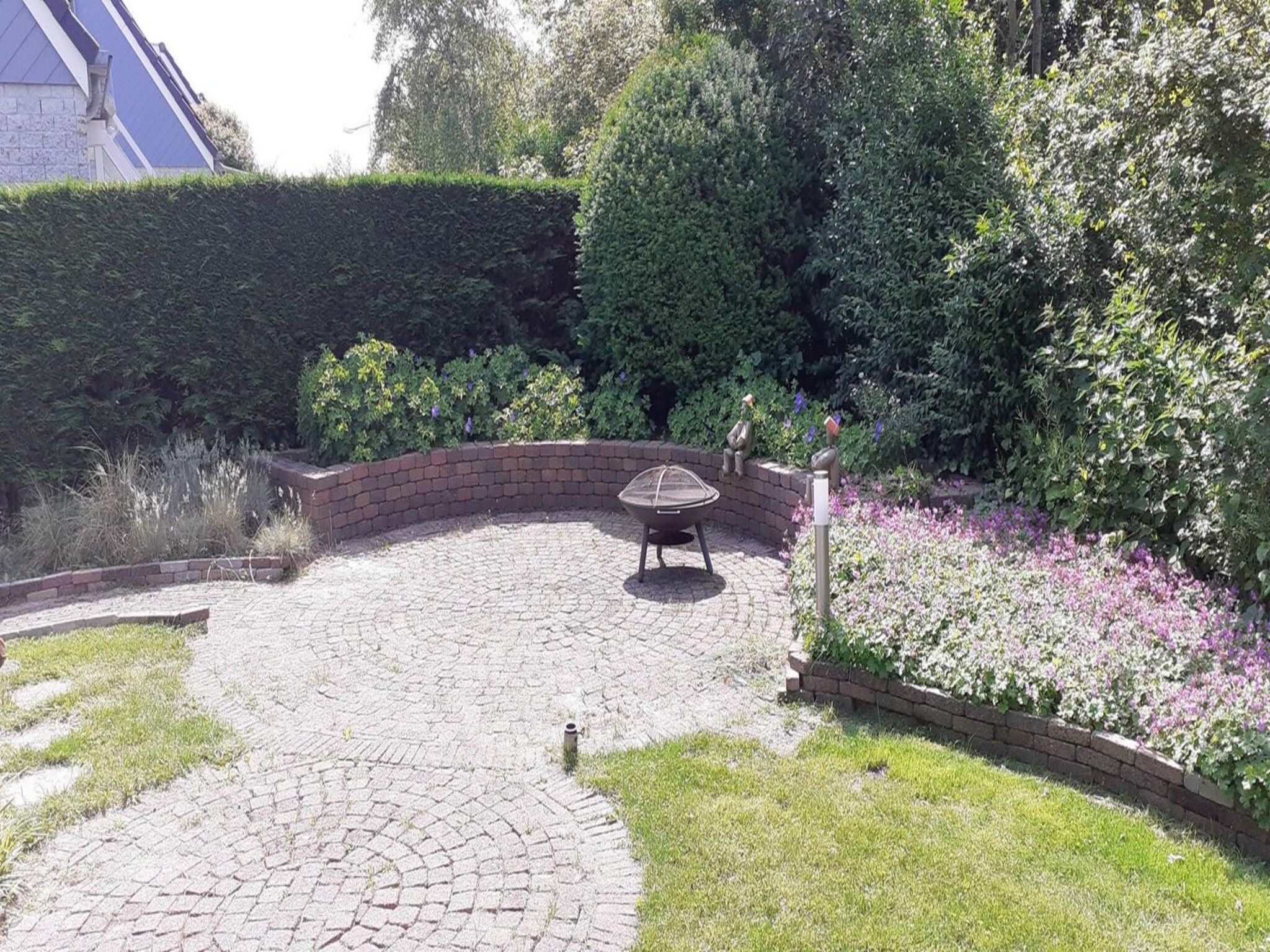 De tuin van Bohemien 27 in Sint Maartenszee