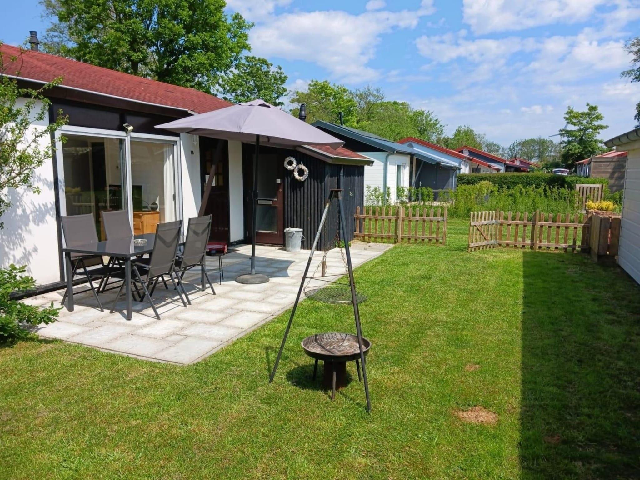 Het terras van Eb en Vloed 55 in Sint Maartenszee