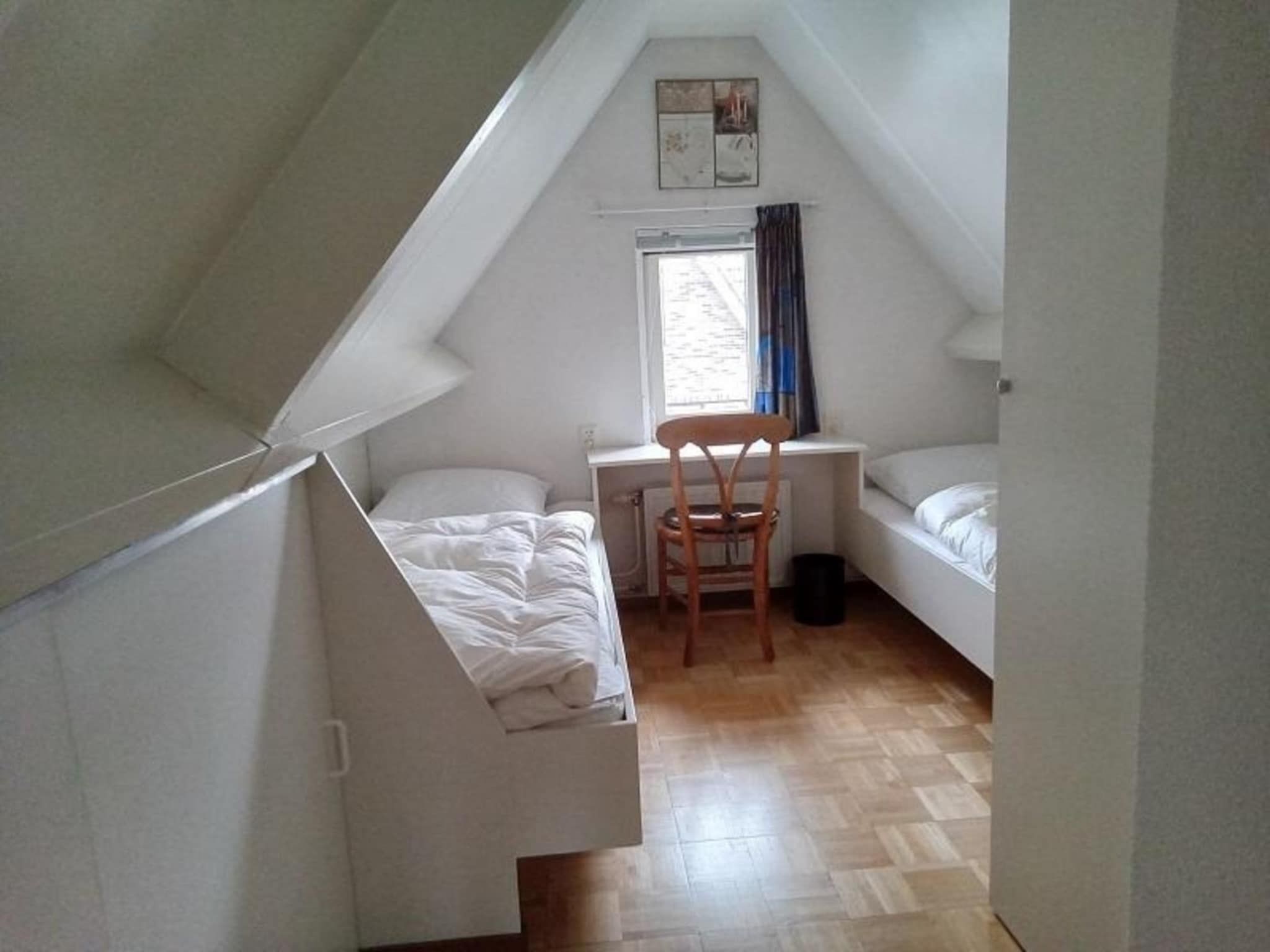 De eetkamer van Singel 62 in Petten