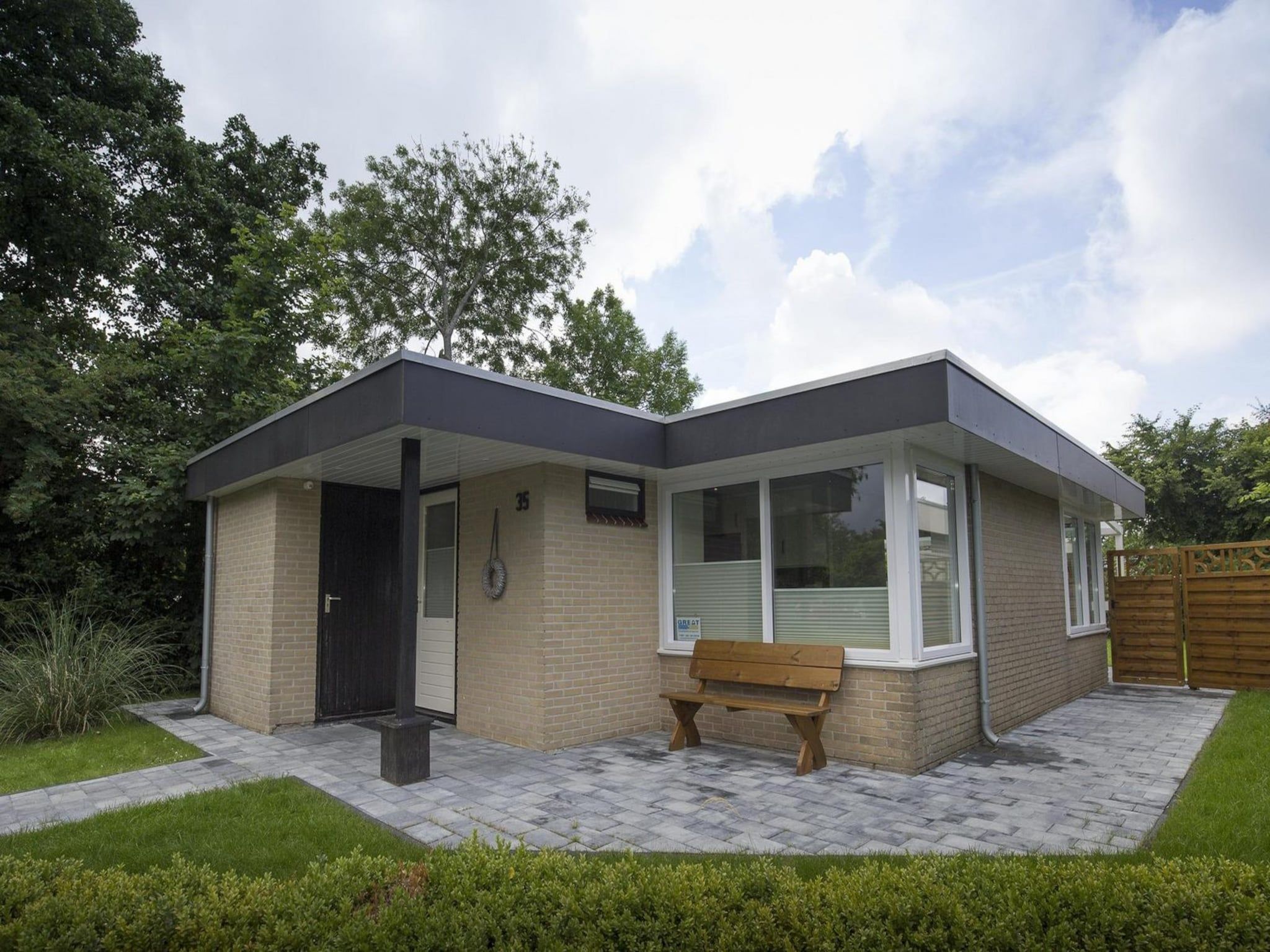 De buitenkant van Wildrijk 035 in Sint Maartenszee