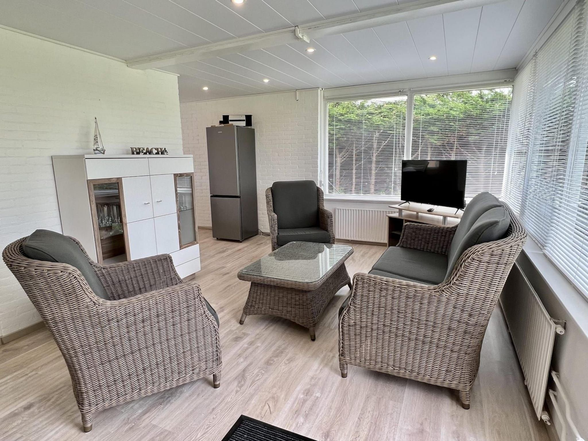 De woonkamer van Wildrijk 072 in Sint Maartenszee