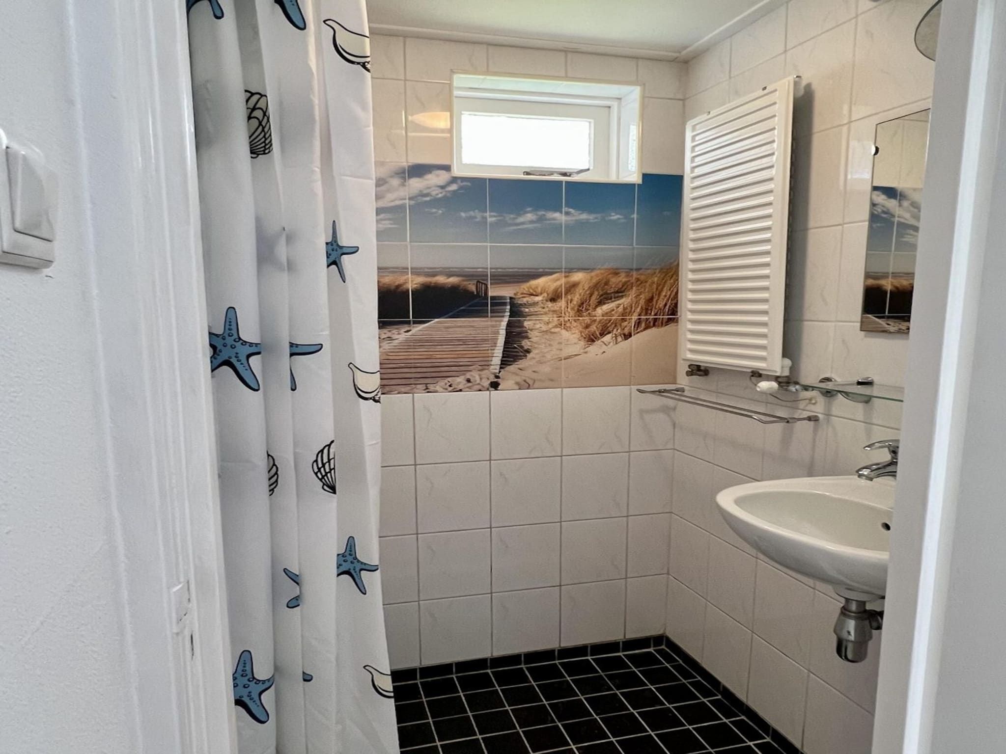 De badkamer van Wildrijk 072 in Sint Maartenszee