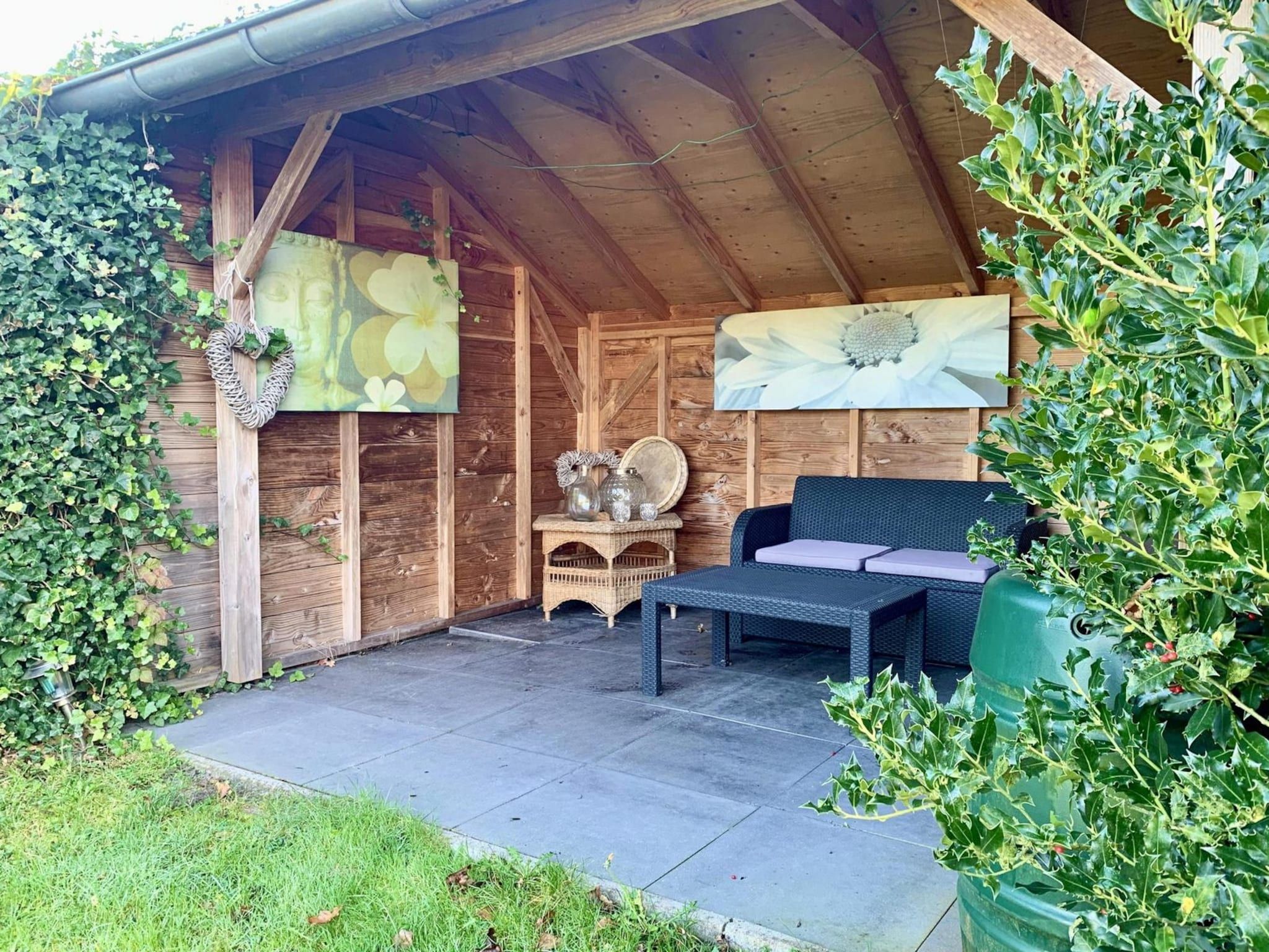 Het terras van Zeewaard 21 in Sint Maartenszee