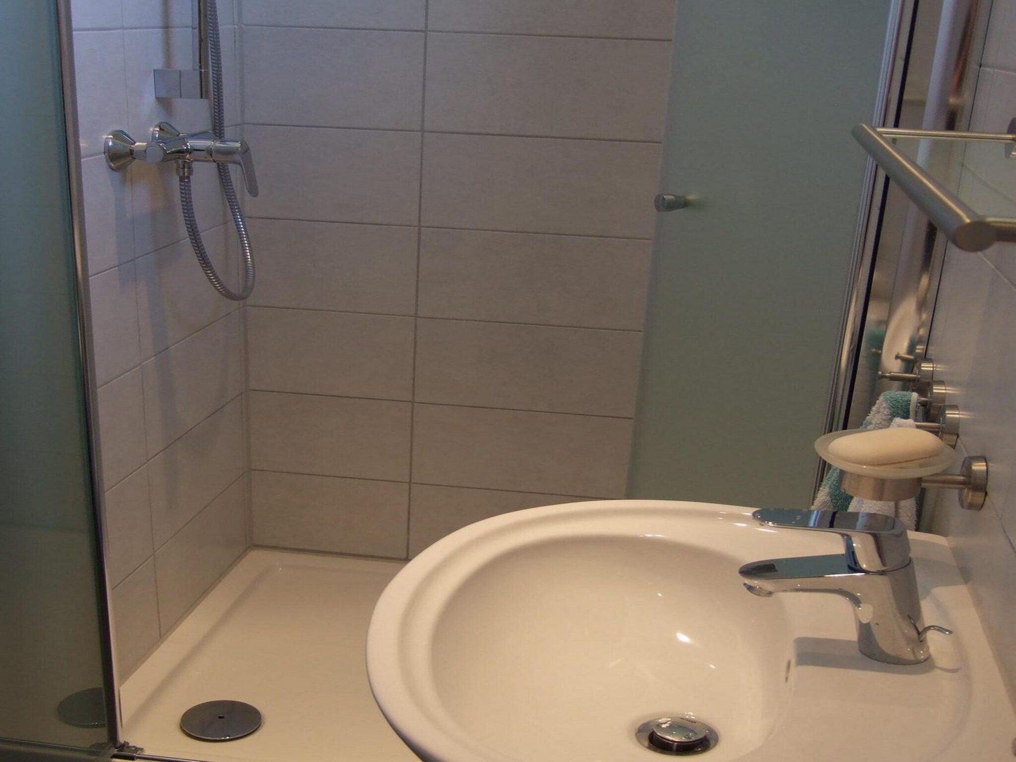 De badkamer van Zeewaard 20 in Sint Maartenszee