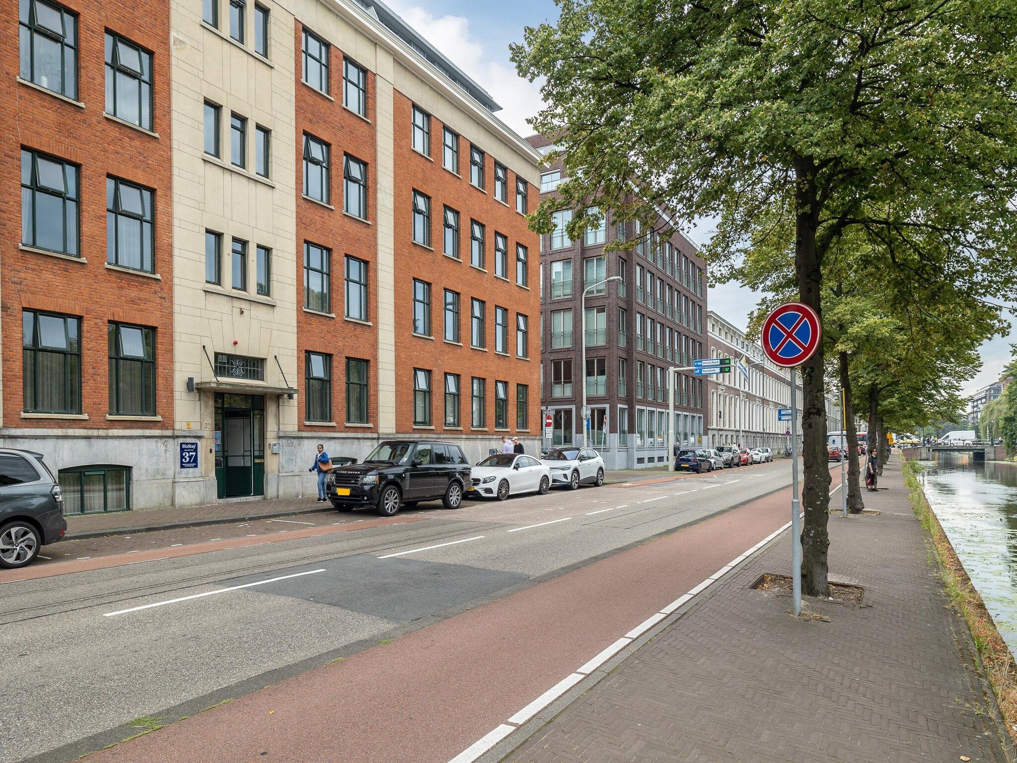 De buitenkant van Maurits 5 in Den Haag