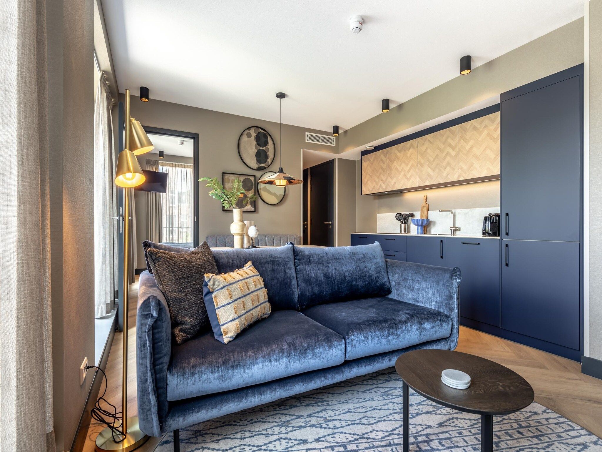 De woonkamer van Delft 2A in Den Haag