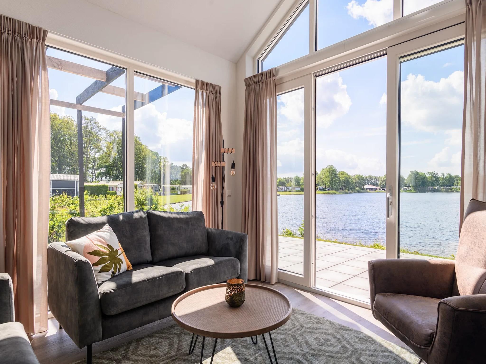 De woonkamer van Drentsche B in Tynaarlo