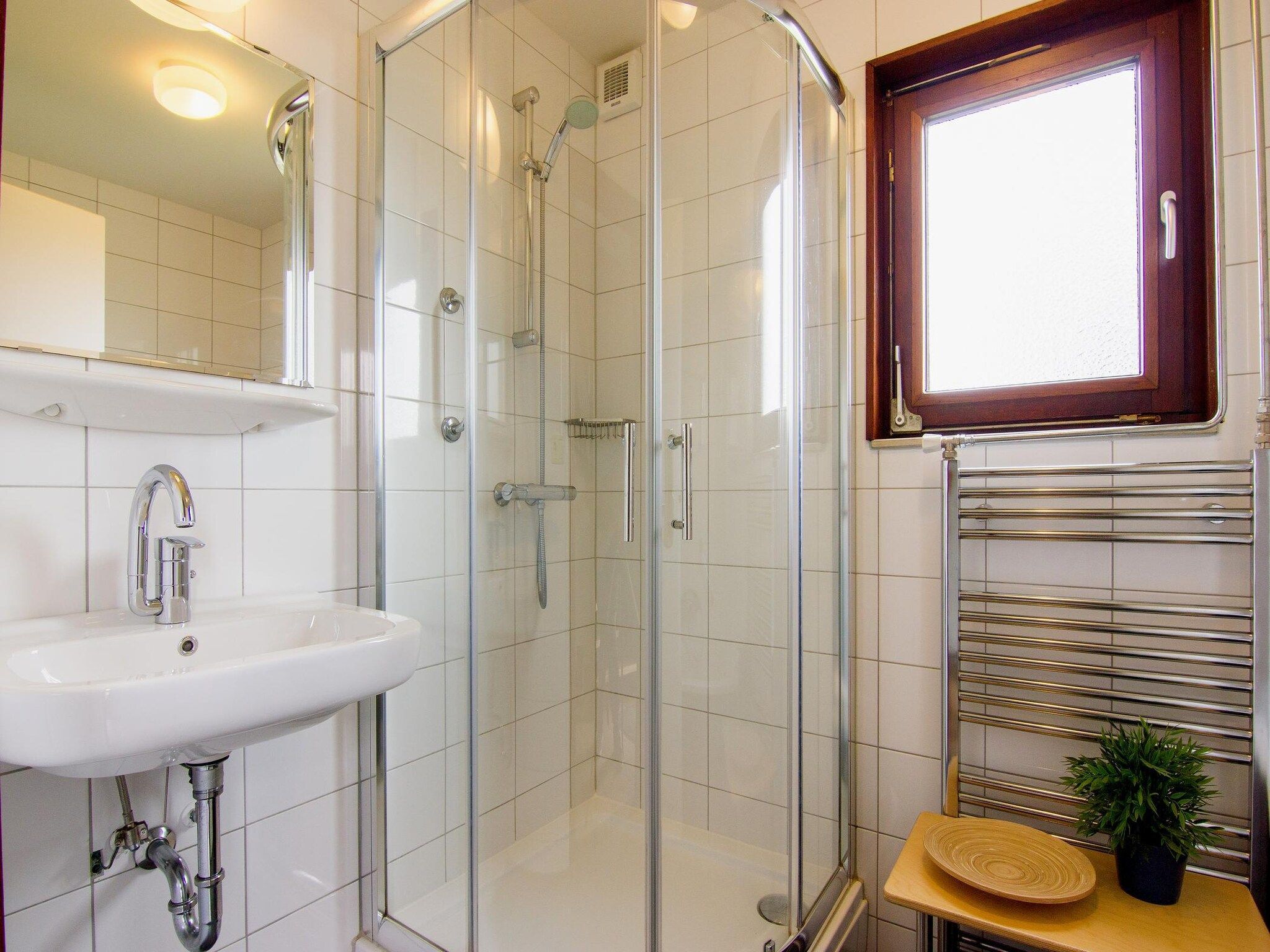 De badkamer van Bungalow 4B1 in Vijlen
