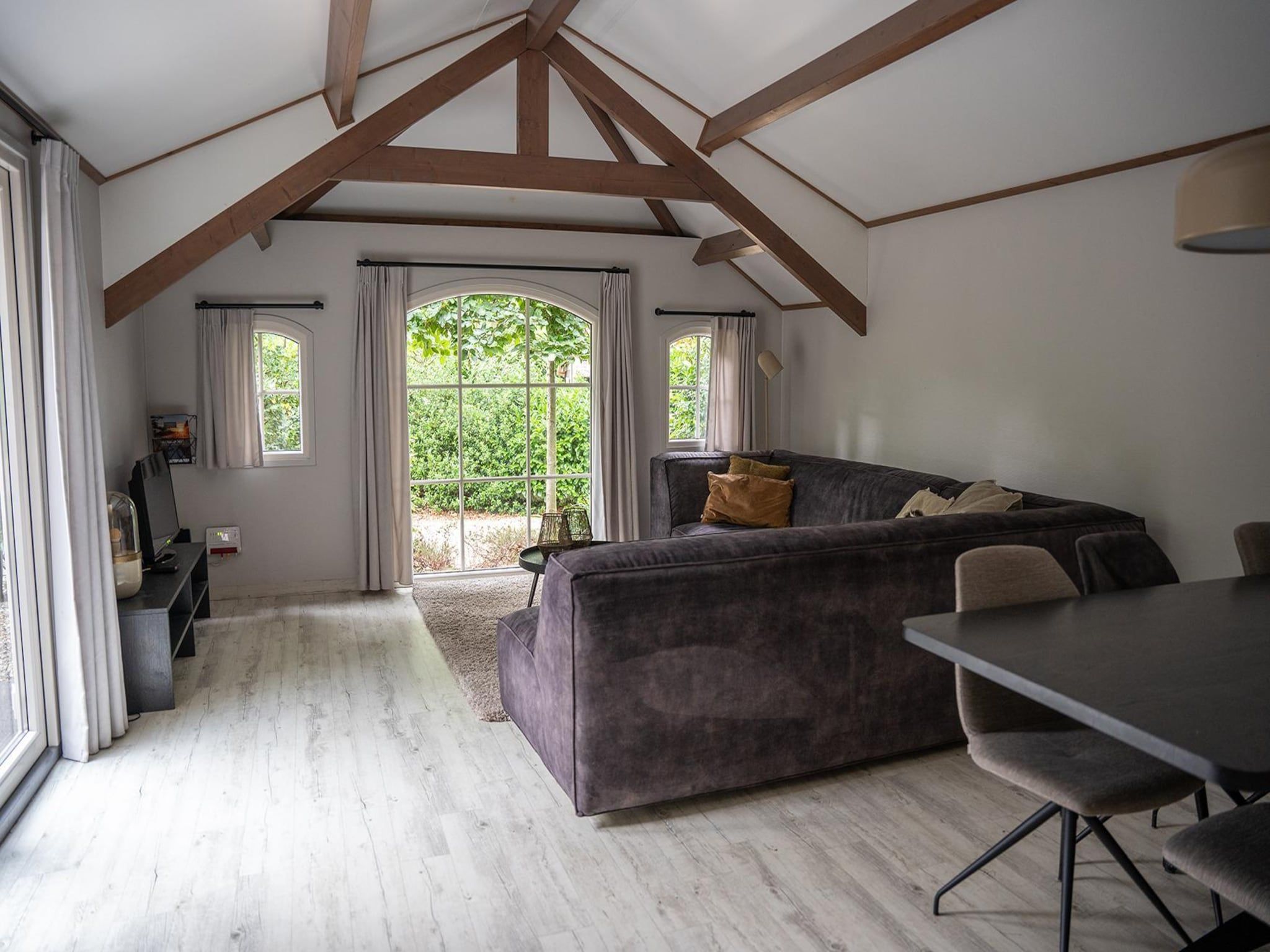 De woonkamer van Heivlinder Comfort 4+2p in Ermelo