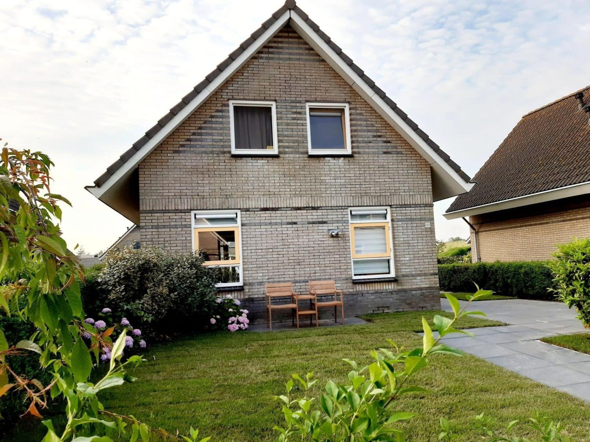 De buitenkant van Dijkhuis Sauna 6 in Medemblik