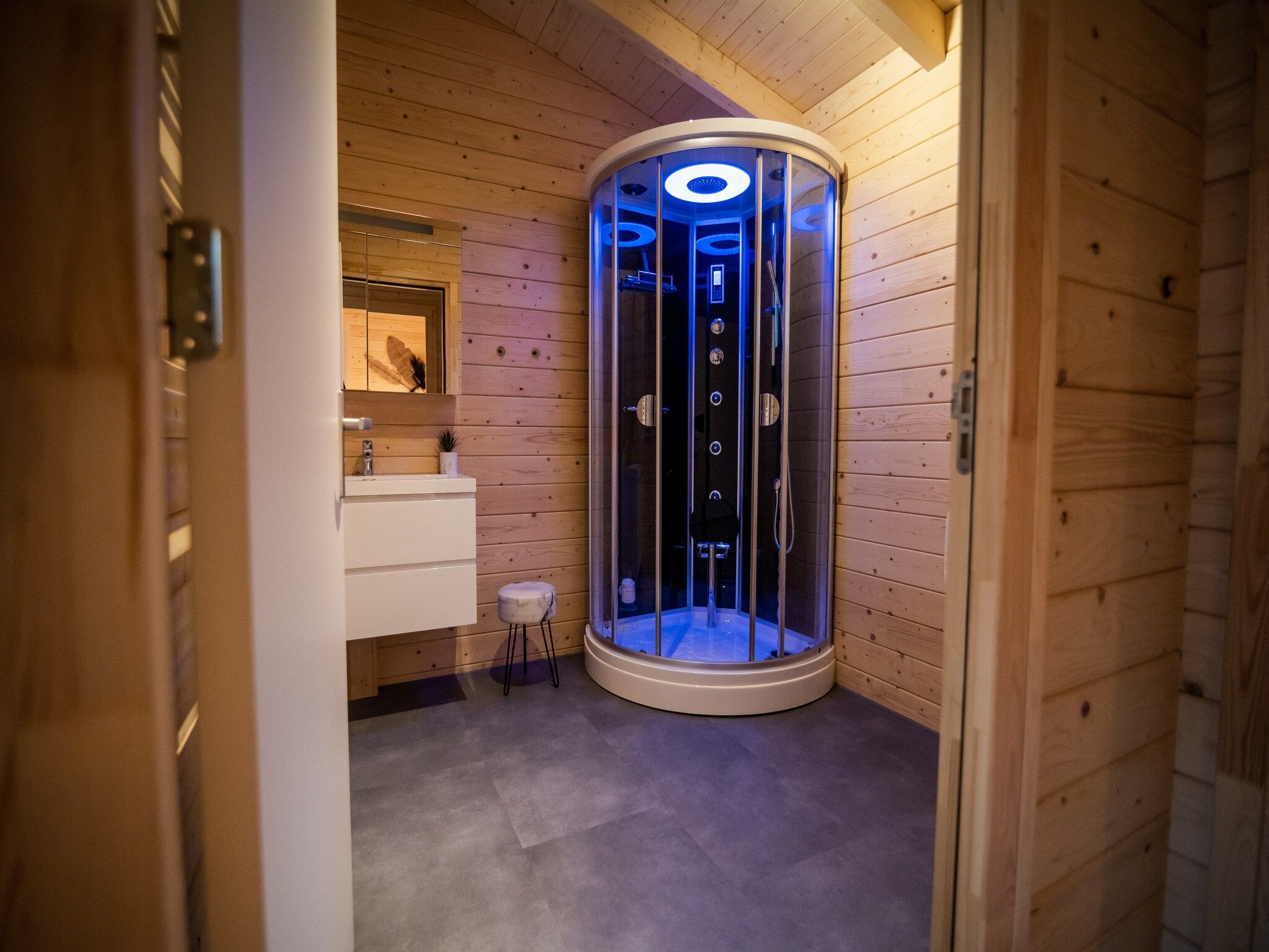 Wellness bij 4-persoons wellness lodge in Markelo