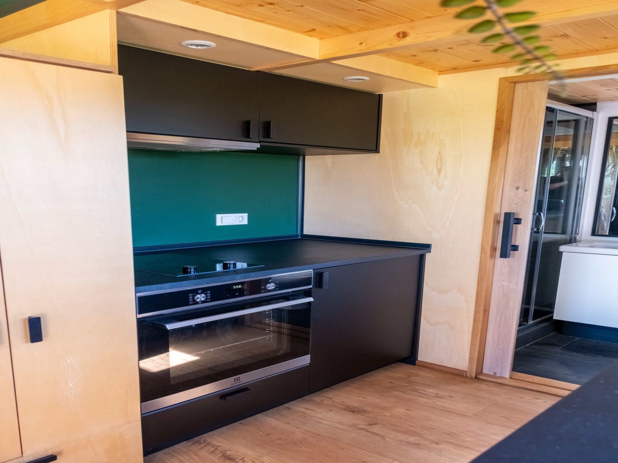 De keuken van Groepsruimte i.c.m. 4 tiny greenhouses in Scherpenzeel (FR)