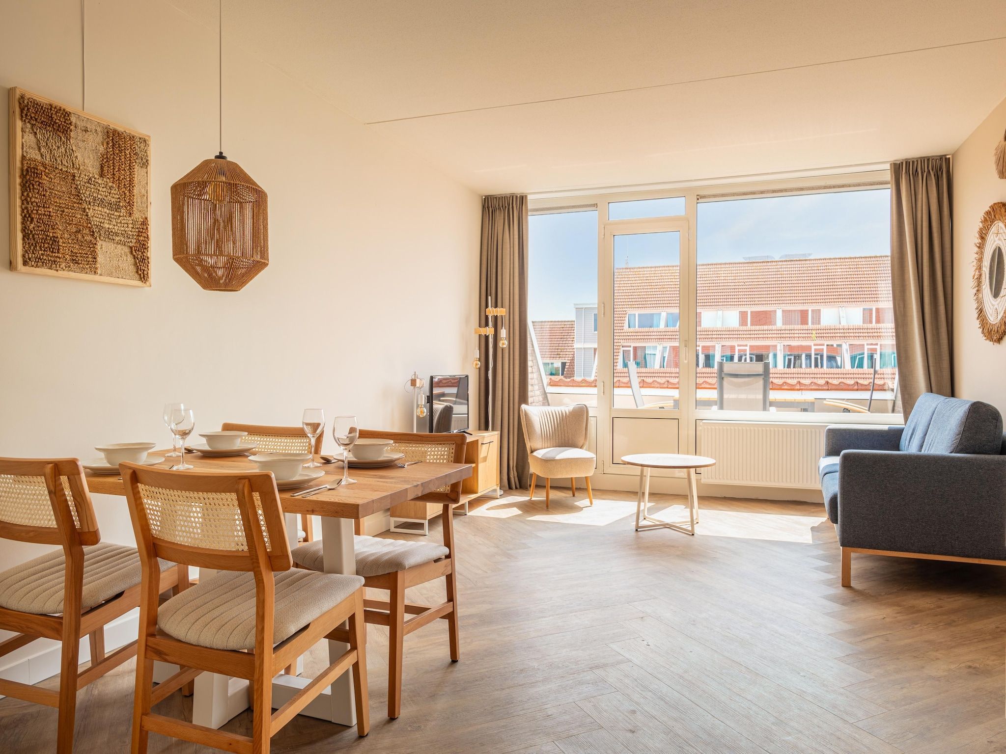 De woonkamer van Apartement Comfort 4BR in Bruinisse
