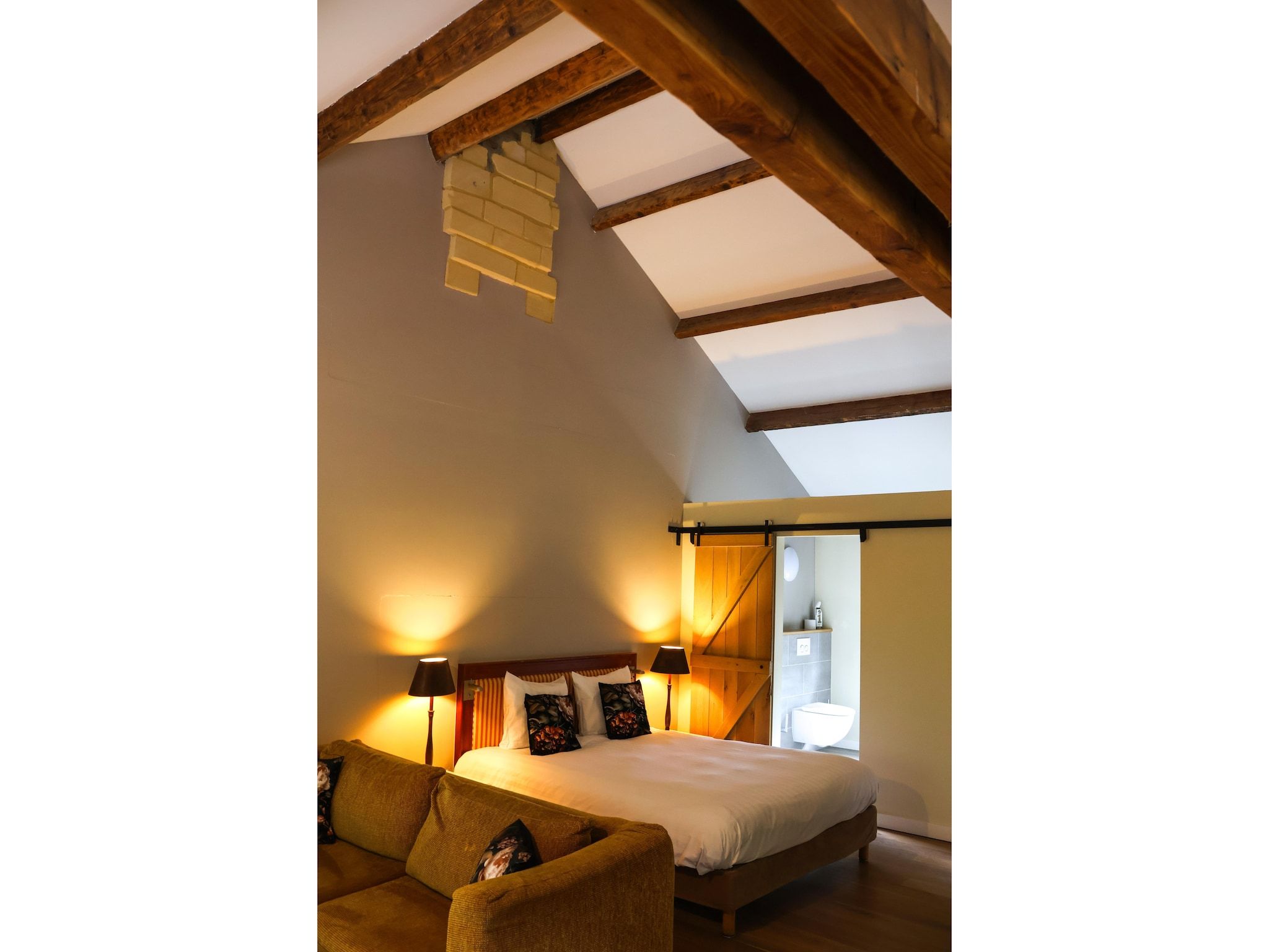 De woonkamer van Luxe appartement Nous in Valkenburg