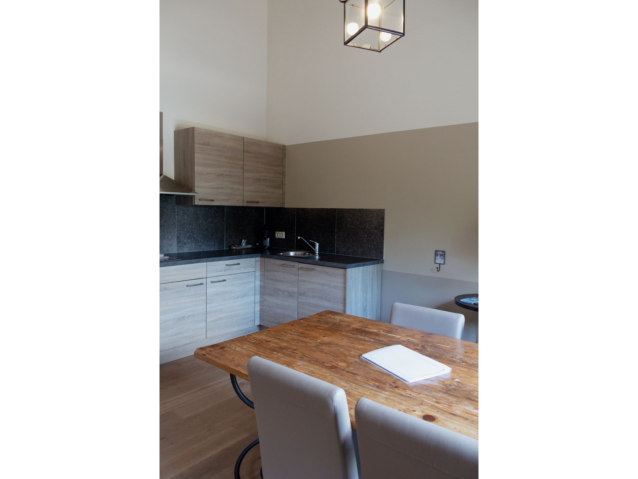 De keuken van Luxe appartement Nous in Valkenburg