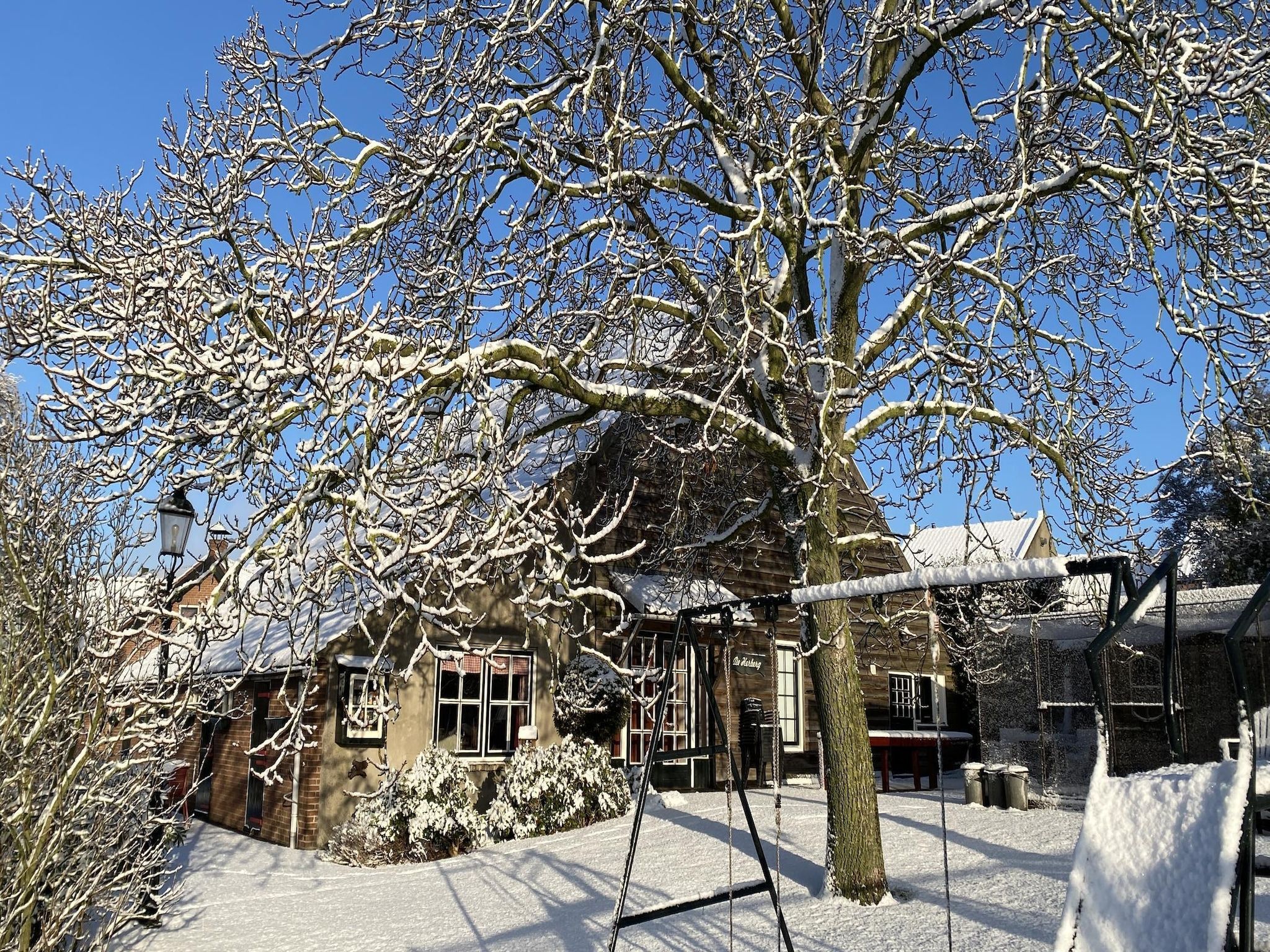 De tuin van De Herberg in Bergen op Zoom