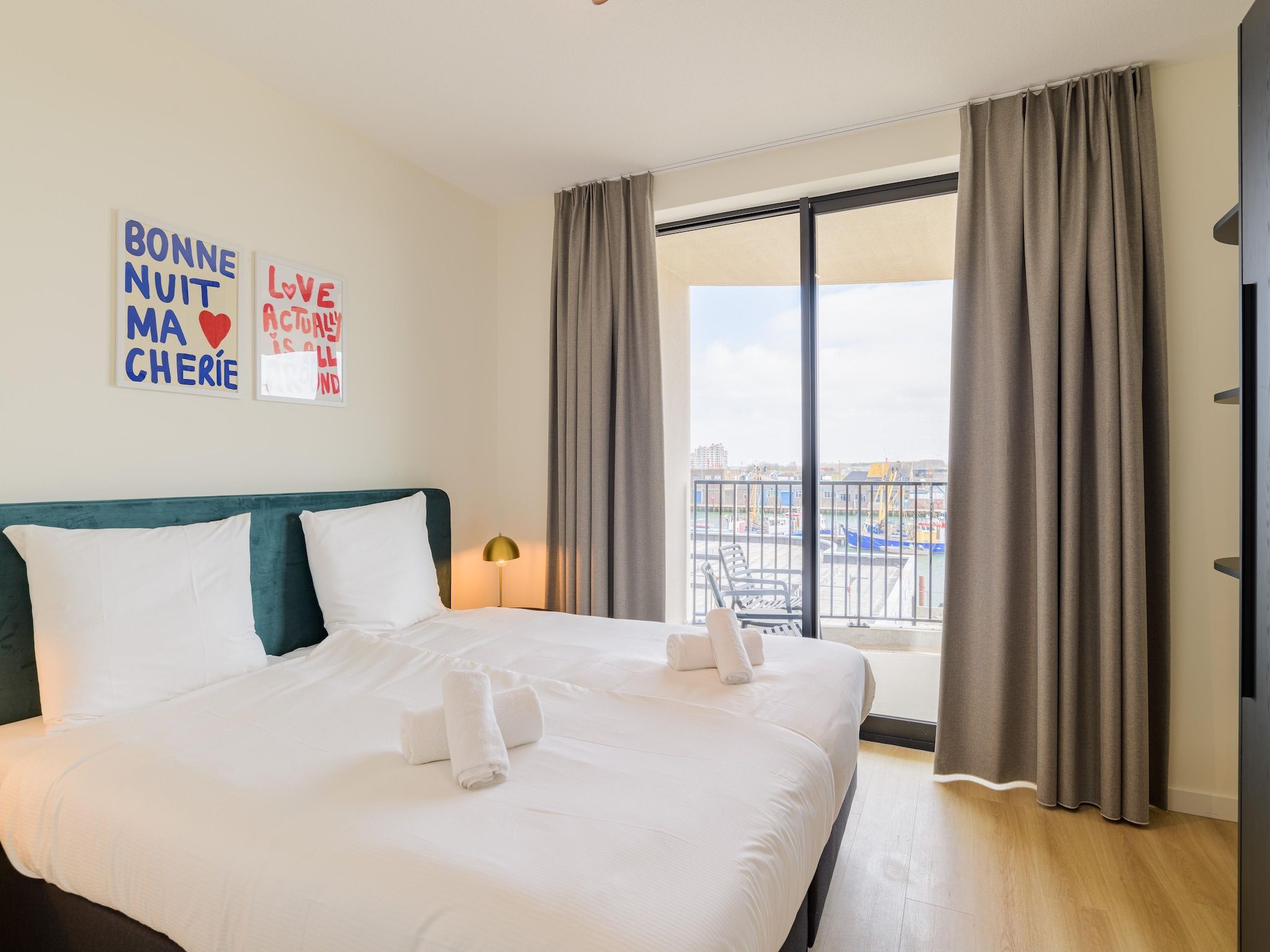 Een slaapkamer van Breskens Apartments & Penthouses 17 in Breskens