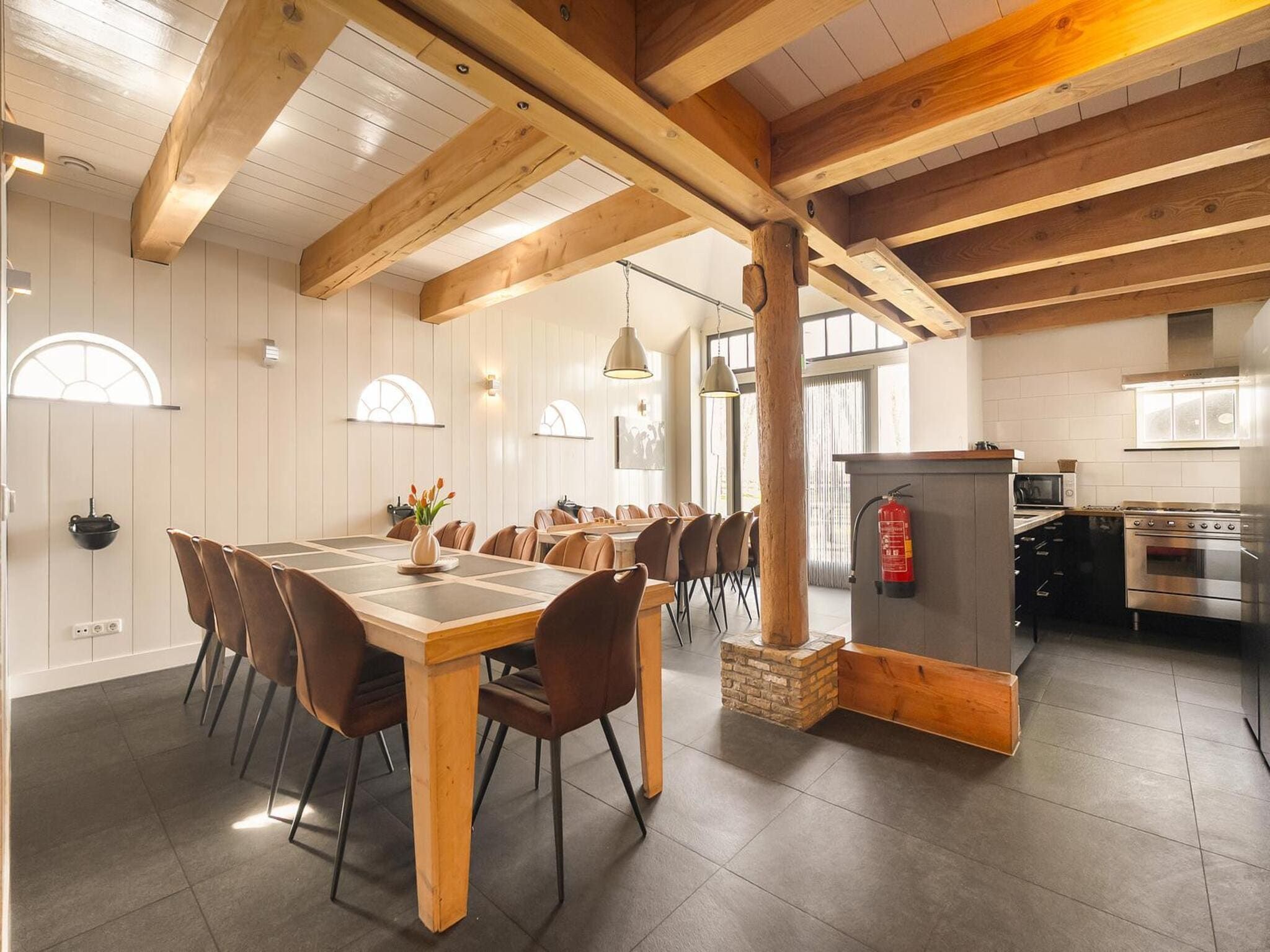 De eetkamer van Groepsaccomodatie - Balkenhoeve in Schagen