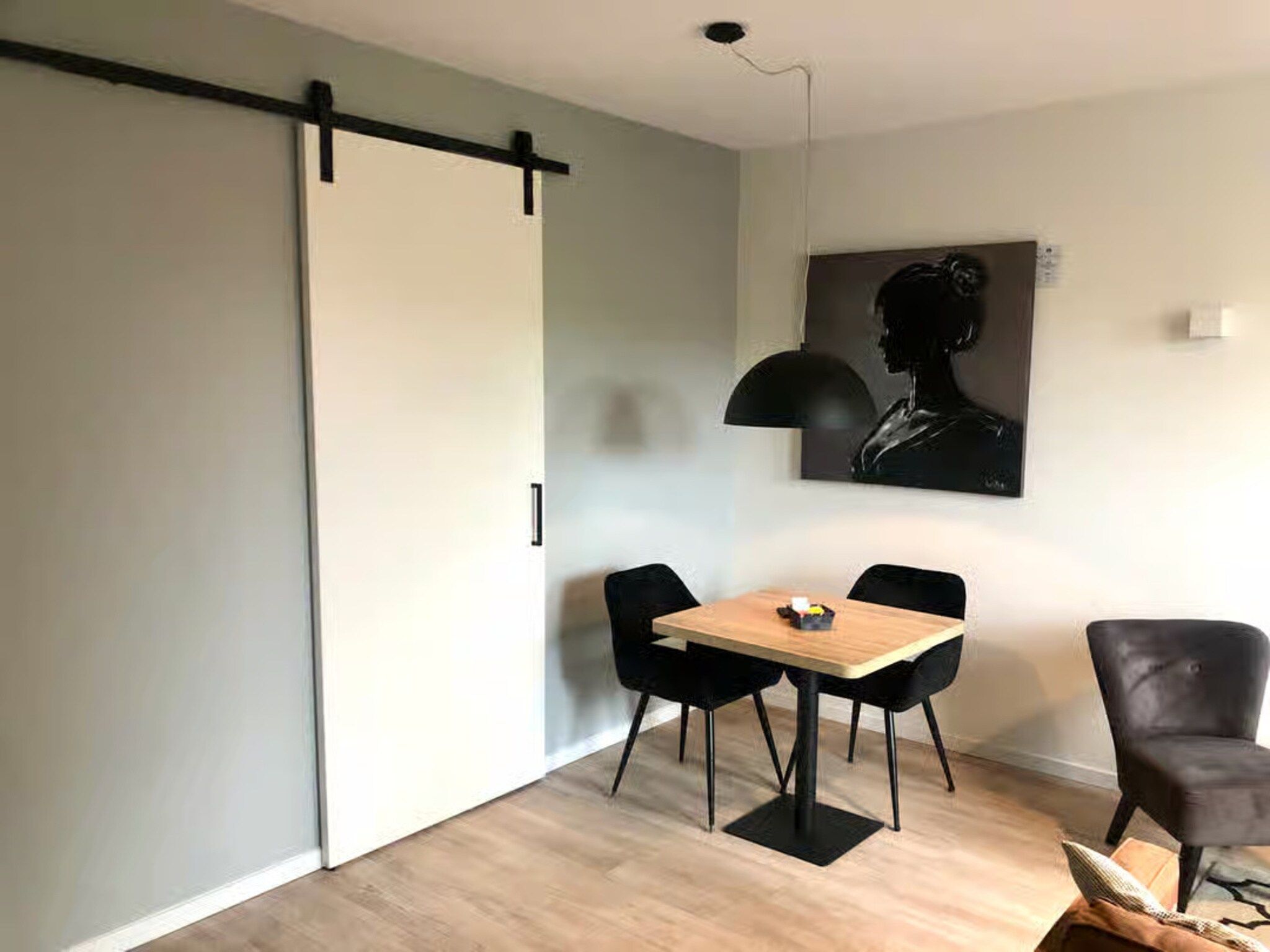 De eetkamer van Plein 40 Lodge 15 in Zoutelande