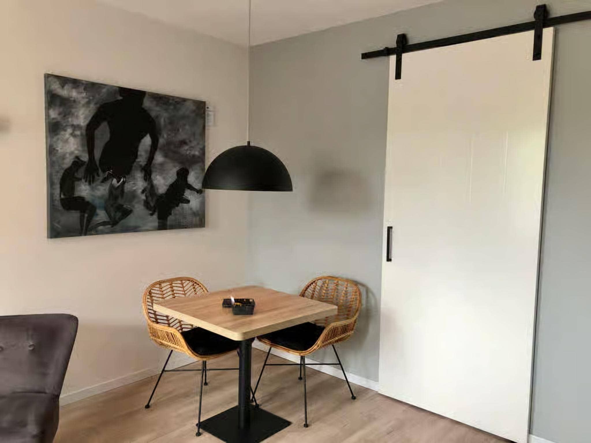 De eetkamer van Plein 40 Lodge 16 in Zoutelande