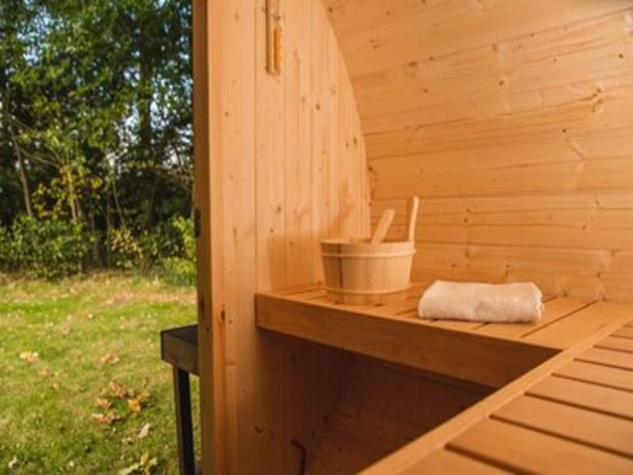 Wellness bij Luxury lodge with private sauna | 6 people in Rijssen