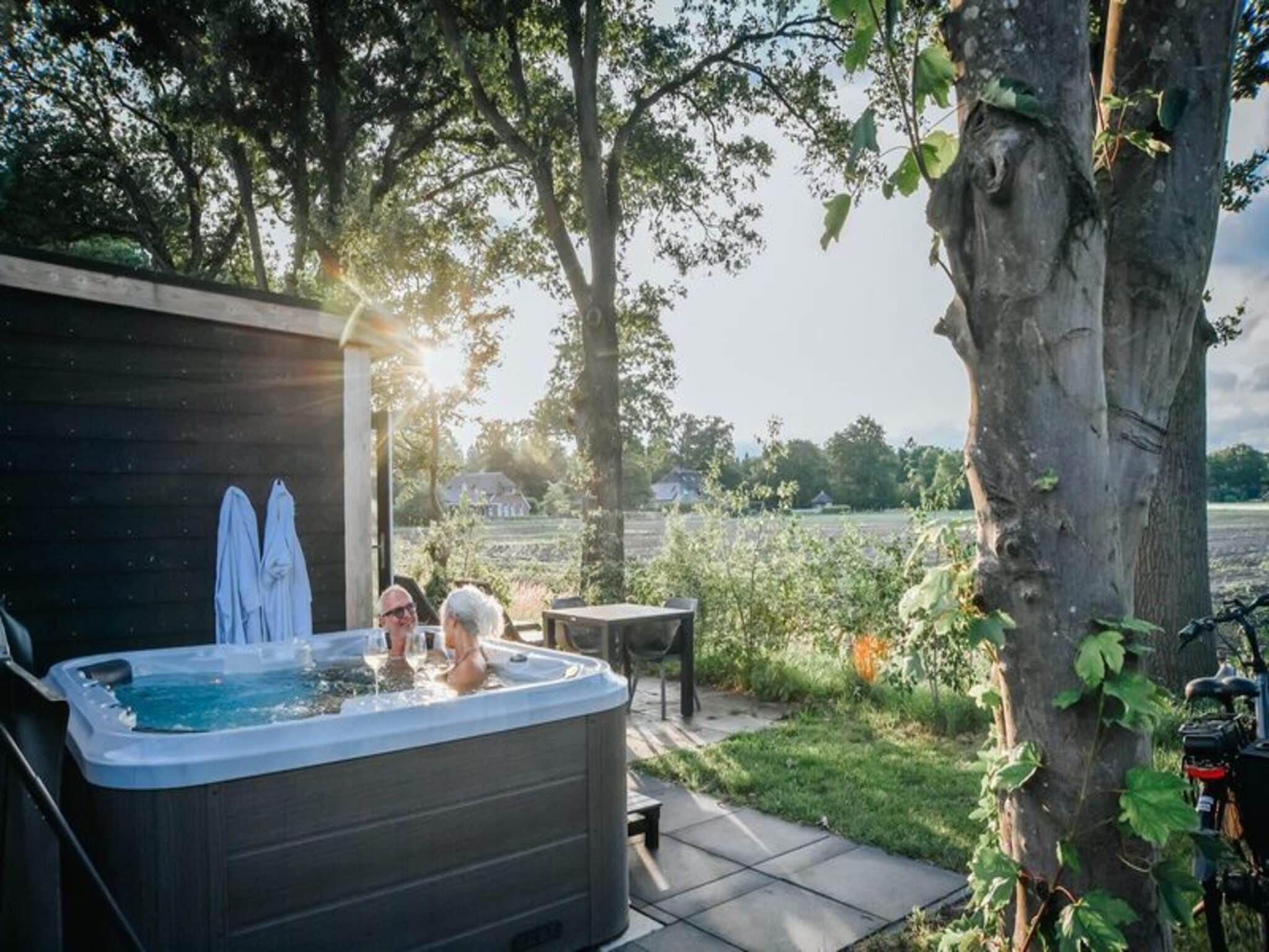 Wellness bij Luxury lodge with private sauna | 6 people in Rijssen