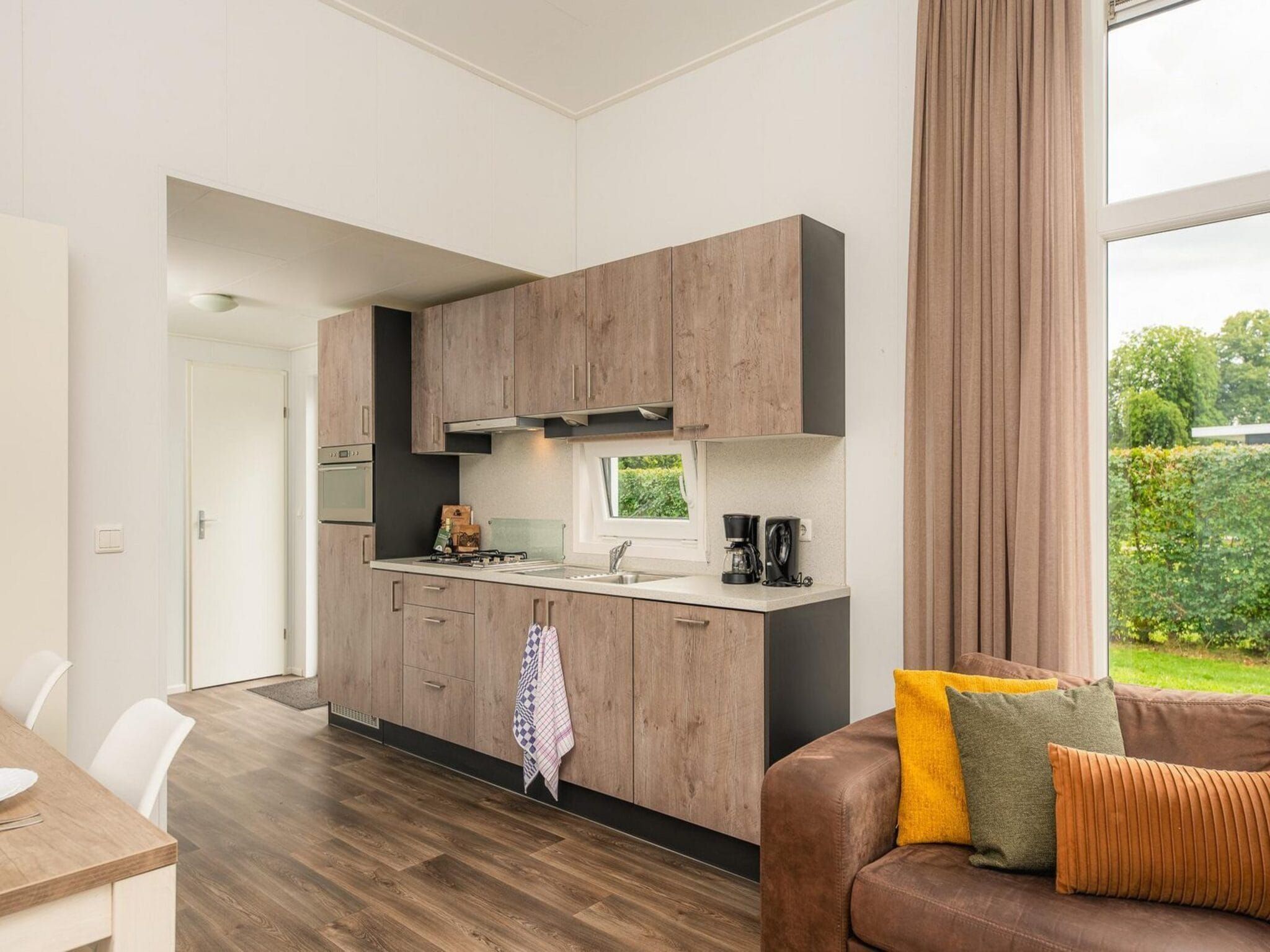 De keuken van Forest doglodge with enclosed garden I 4 people in Rijssen