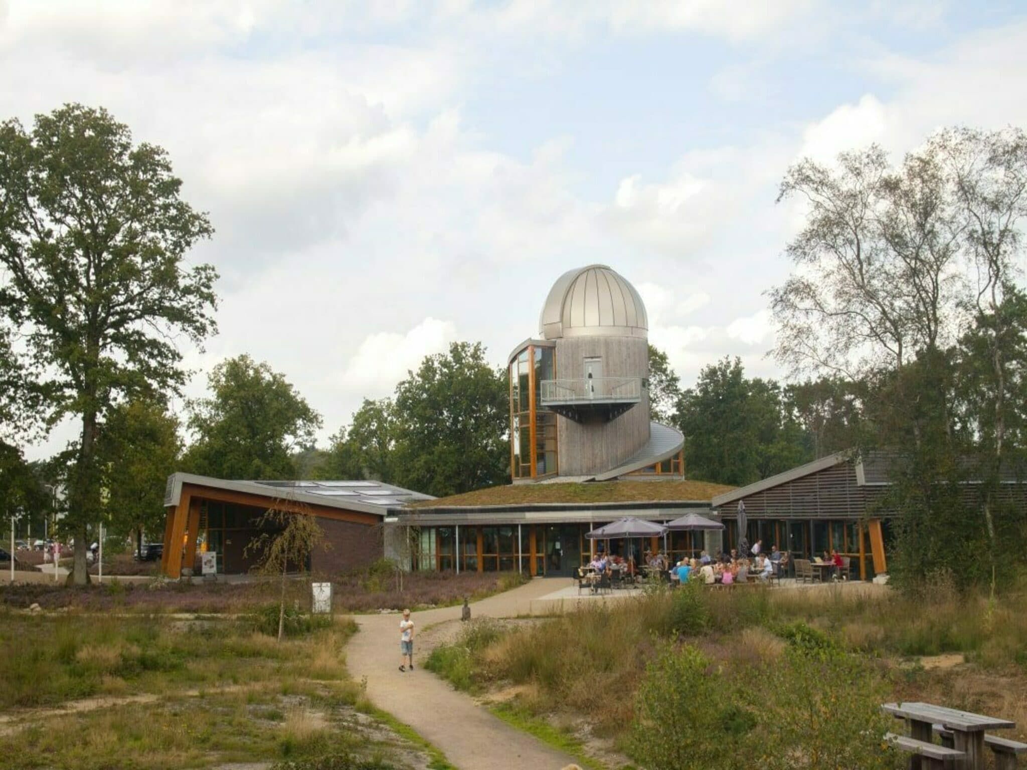 De omgeving van Group accommodation (6x bungalette 5p with veranda). in Zuna