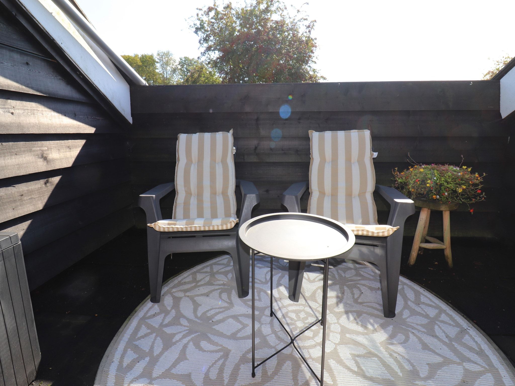 Het terras van By Mosk 1 in Betgummole