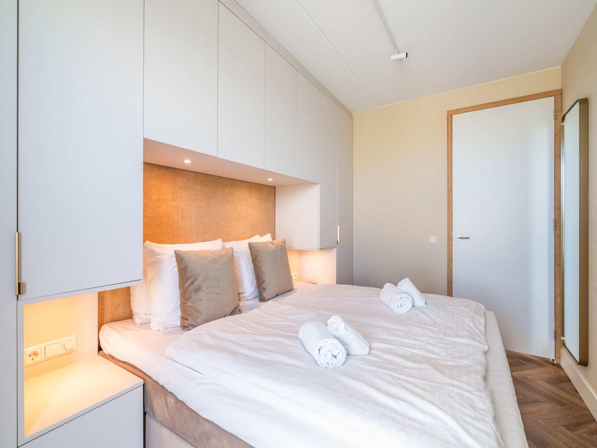 Een slaapkamer van Apartment Bries| 4 Persons in Sint Maartenszee