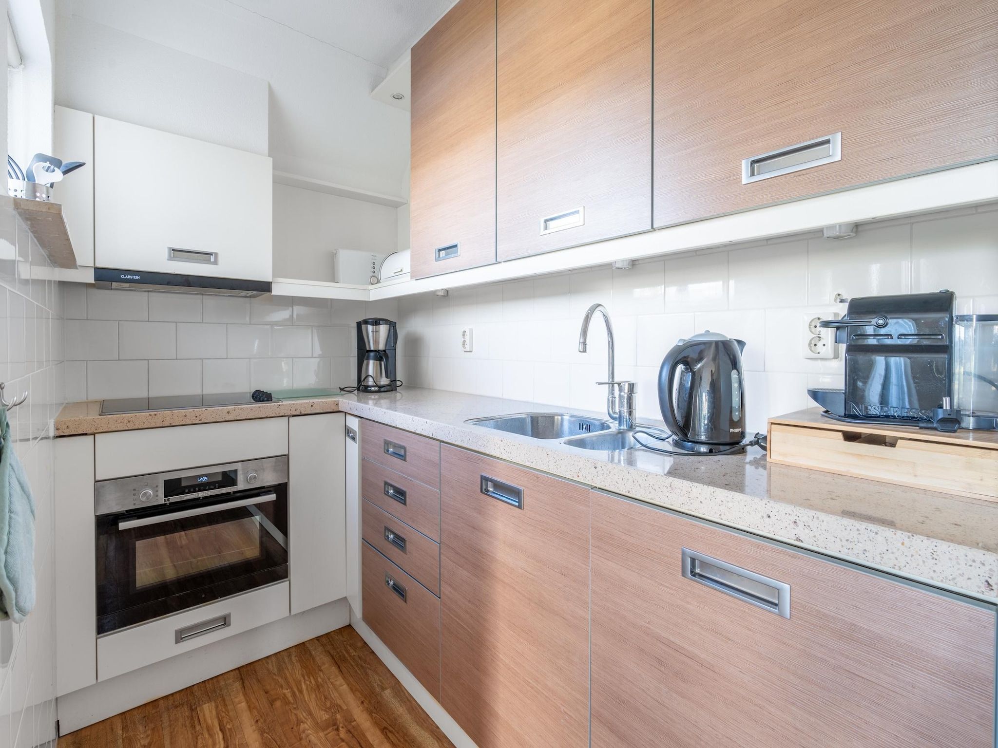 De keuken van Kamperfoelie 47 in De Koog