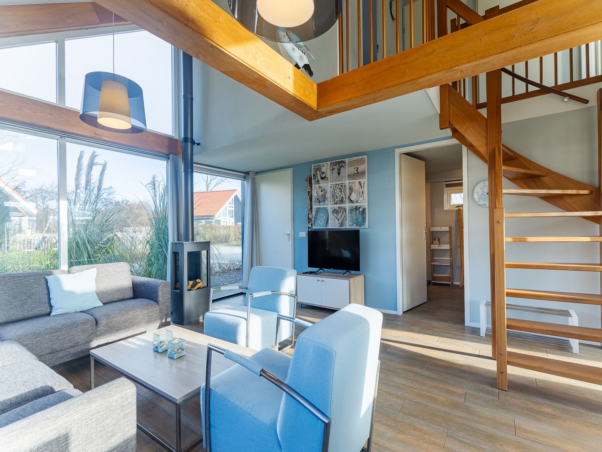 De woonkamer van Zonnedorp 7 De Meerpaal in Renesse | Comfortable holiday house close to the beach in Renesse