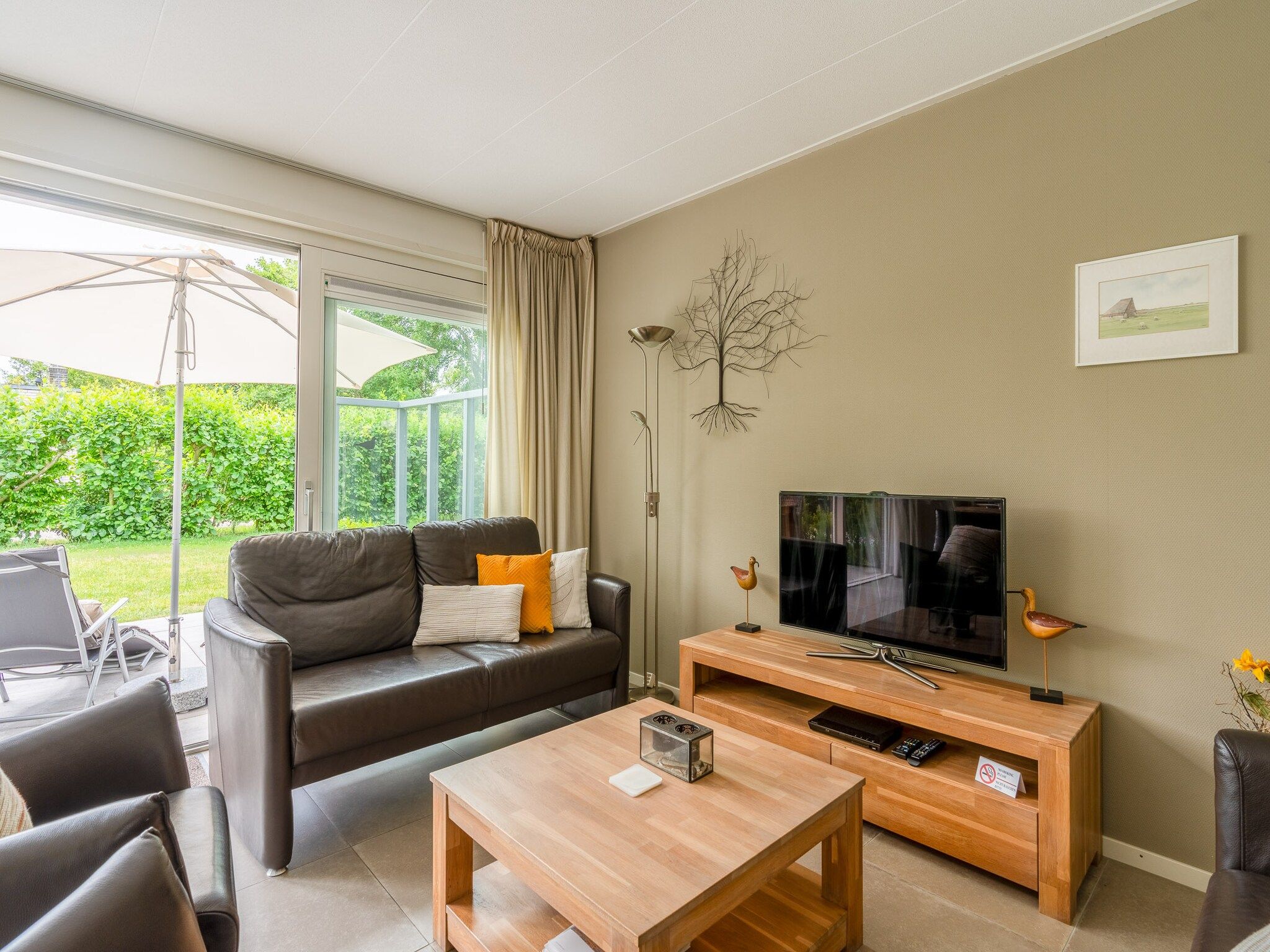 De woonkamer van Tempelierweg 23 in Den Burg