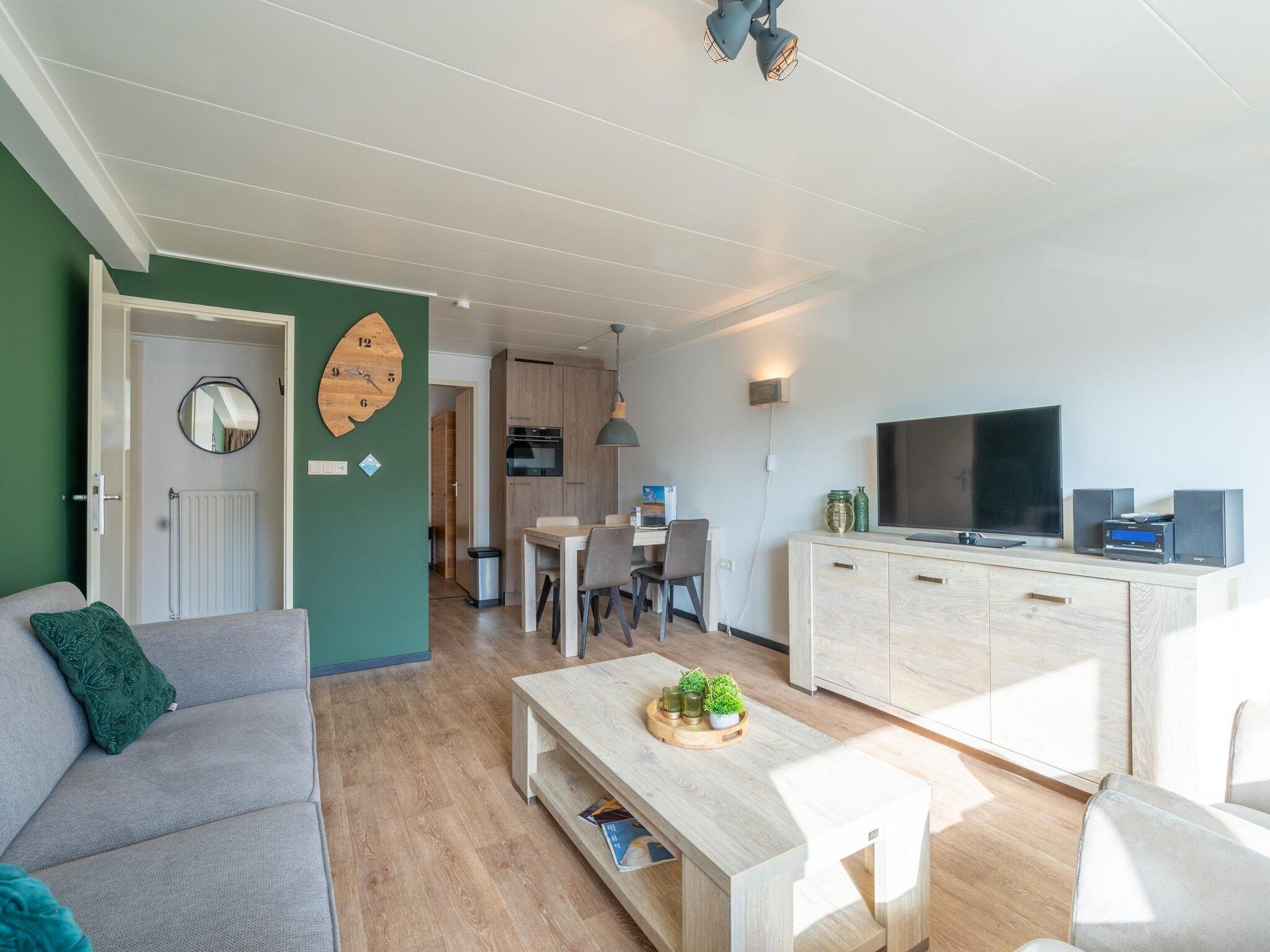 De woonkamer van De Anna 218 - Zee in De Koog