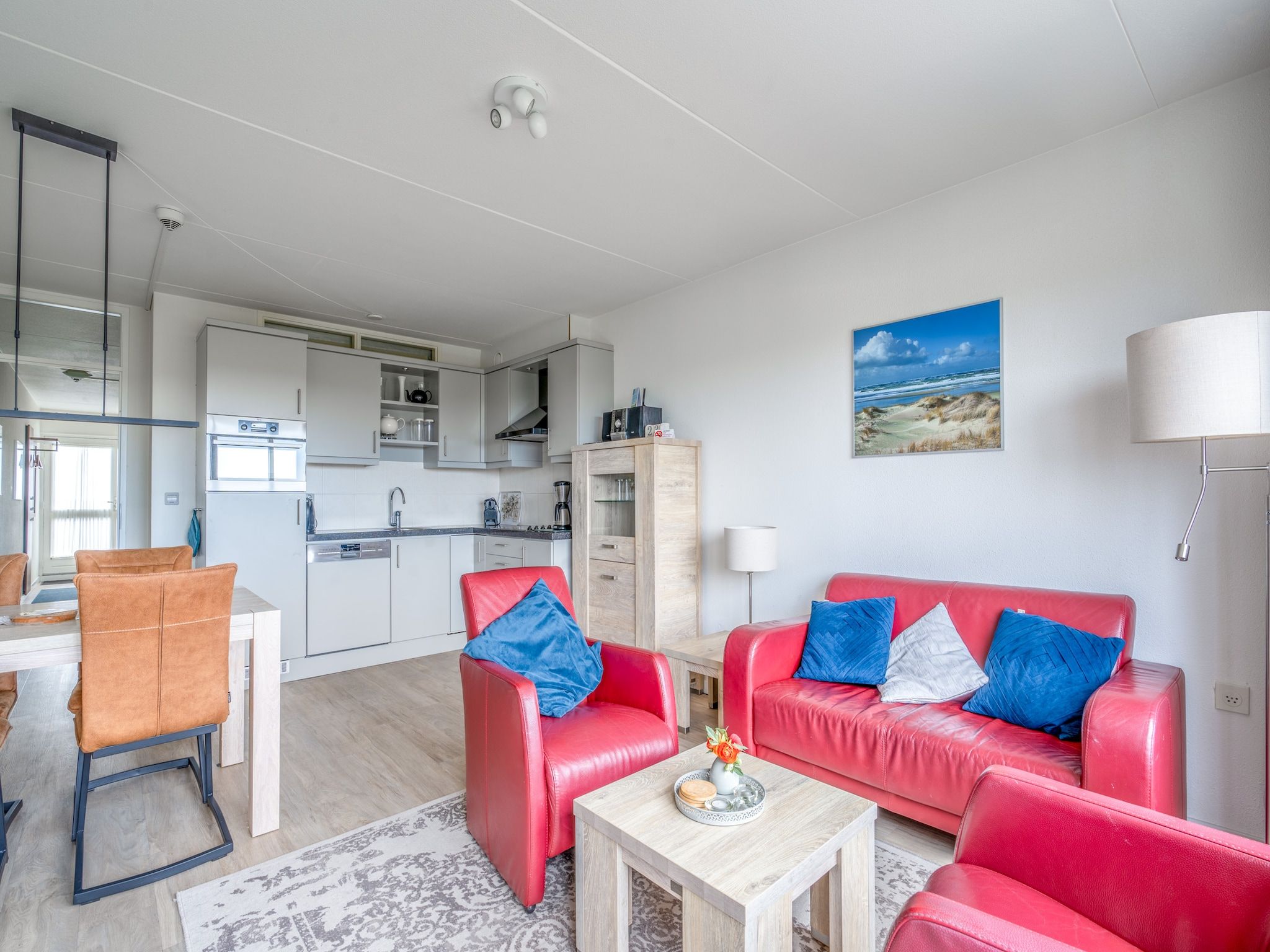 De woonkamer van Juliana 138 in De Koog