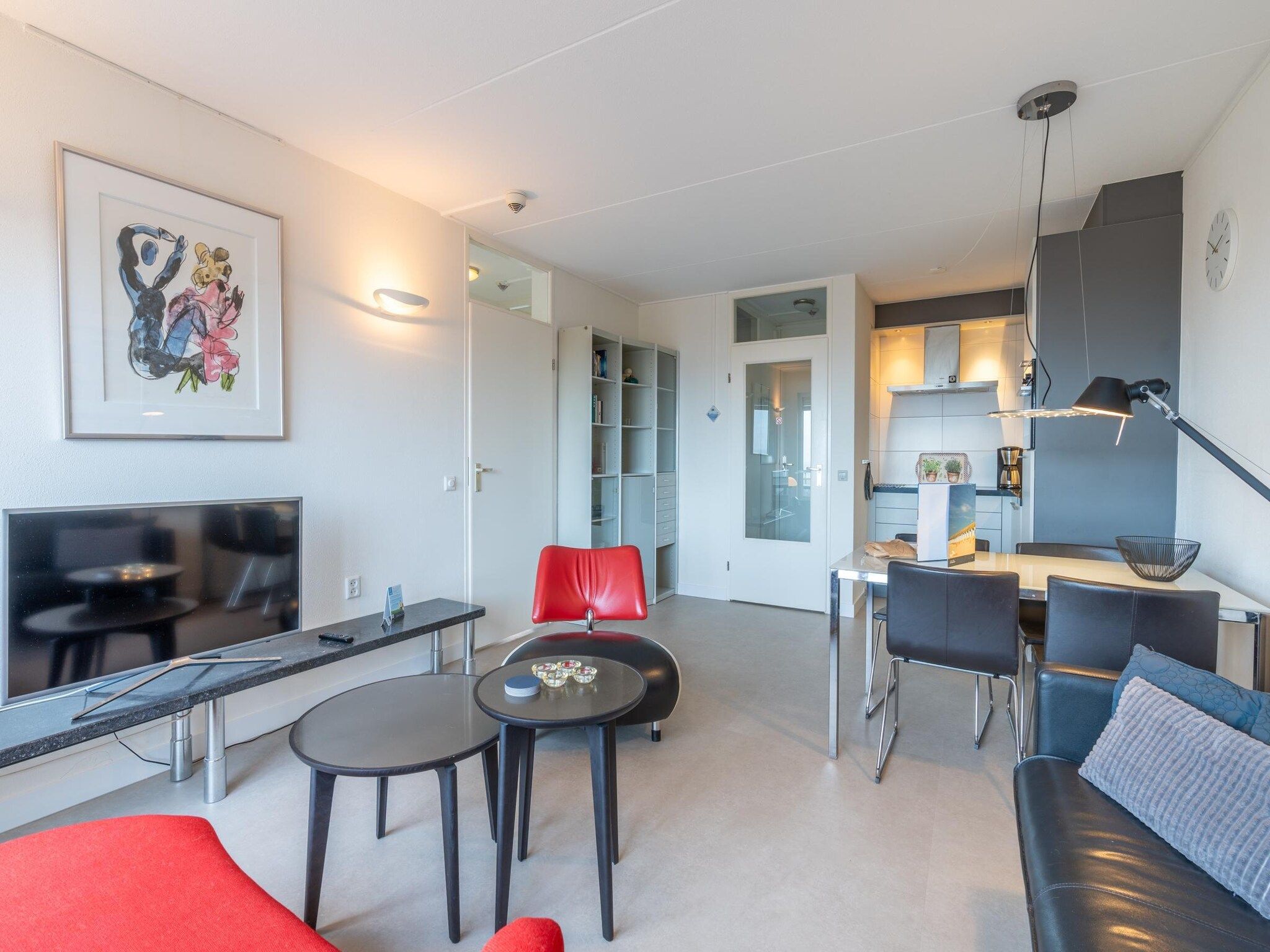 De woonkamer van Juliana 152 in De Koog