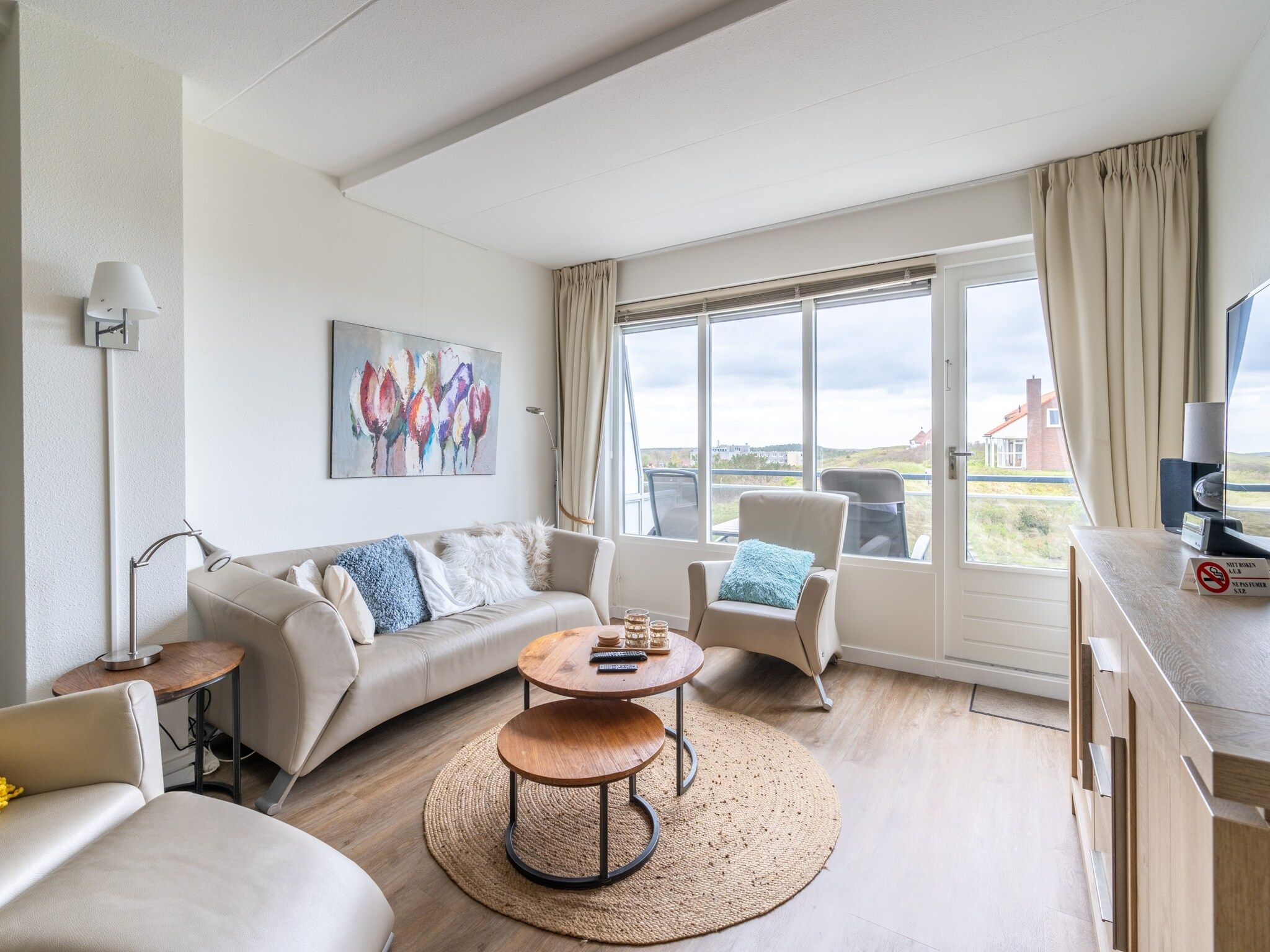 De woonkamer van Juliana 092 in De Koog