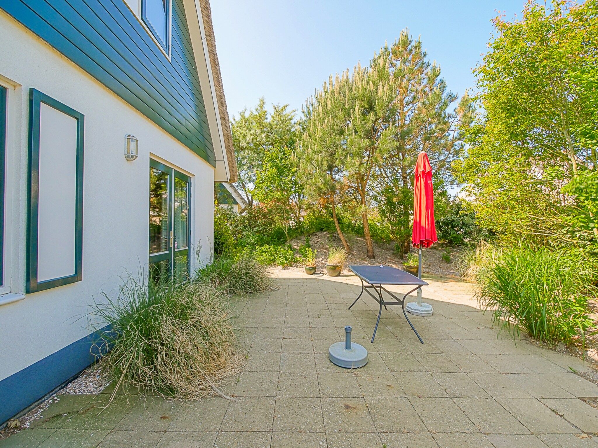 Het terras van Villa Noorderzon in Julianadorp