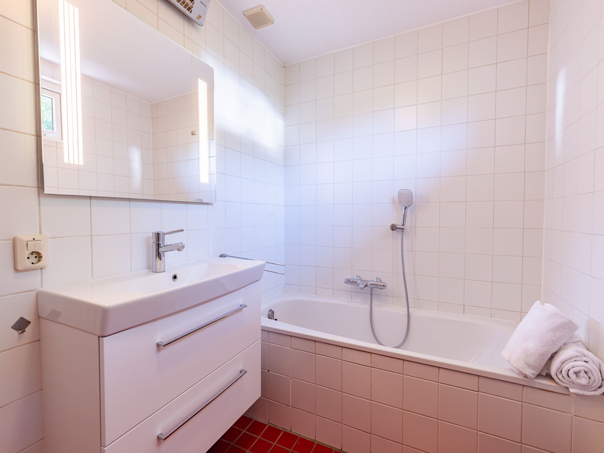 De badkamer van Vakantiewoning - Westduin 6 I Vlissingen 'Zilt en zand' in Vlissingen