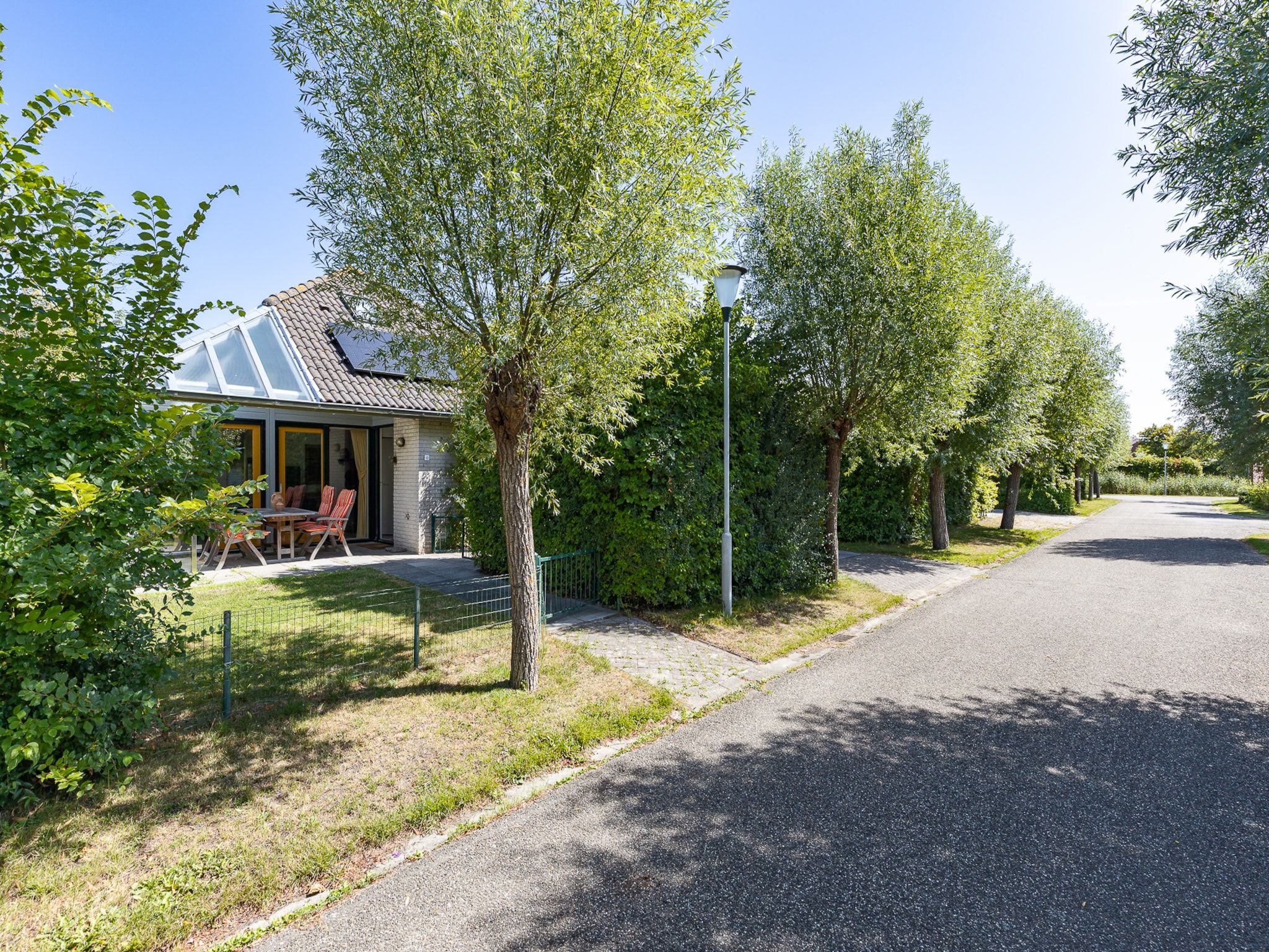 Parkfaciliteiten bij Vakantiewoning - Westduin 6 I Vlissingen 'Zilt en zand' in Vlissingen