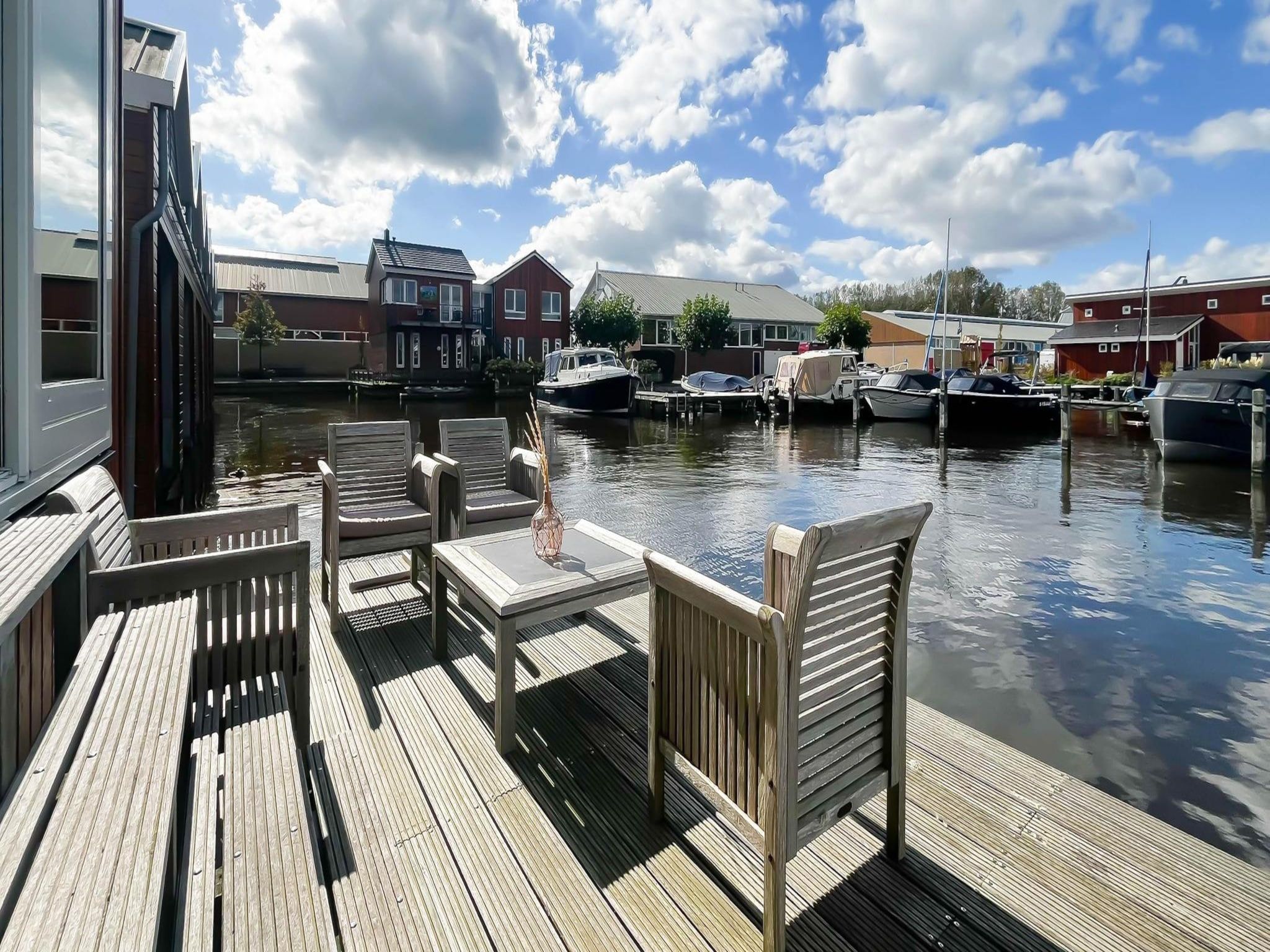 Het terras van Jachtzicht in Uitgeest