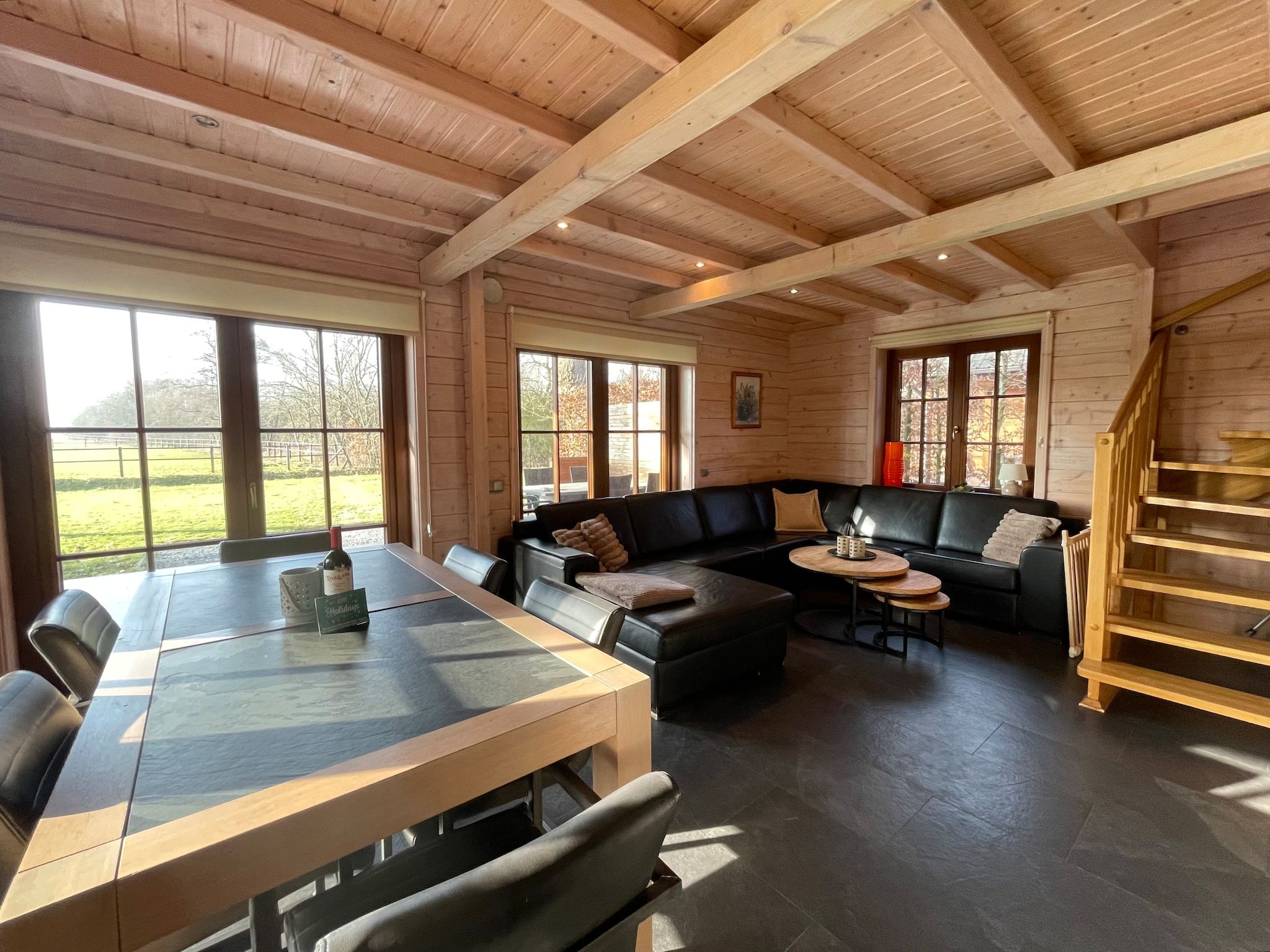 De woonkamer van Salland Hideaway - 6 persons in Den Ham
