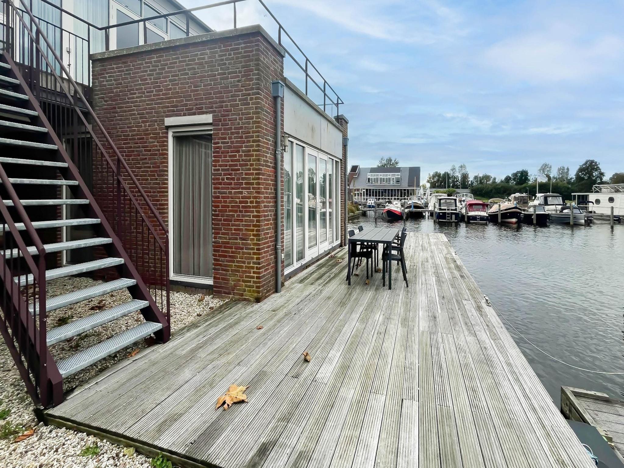 Het terras van Schelpzicht in Uitgeest