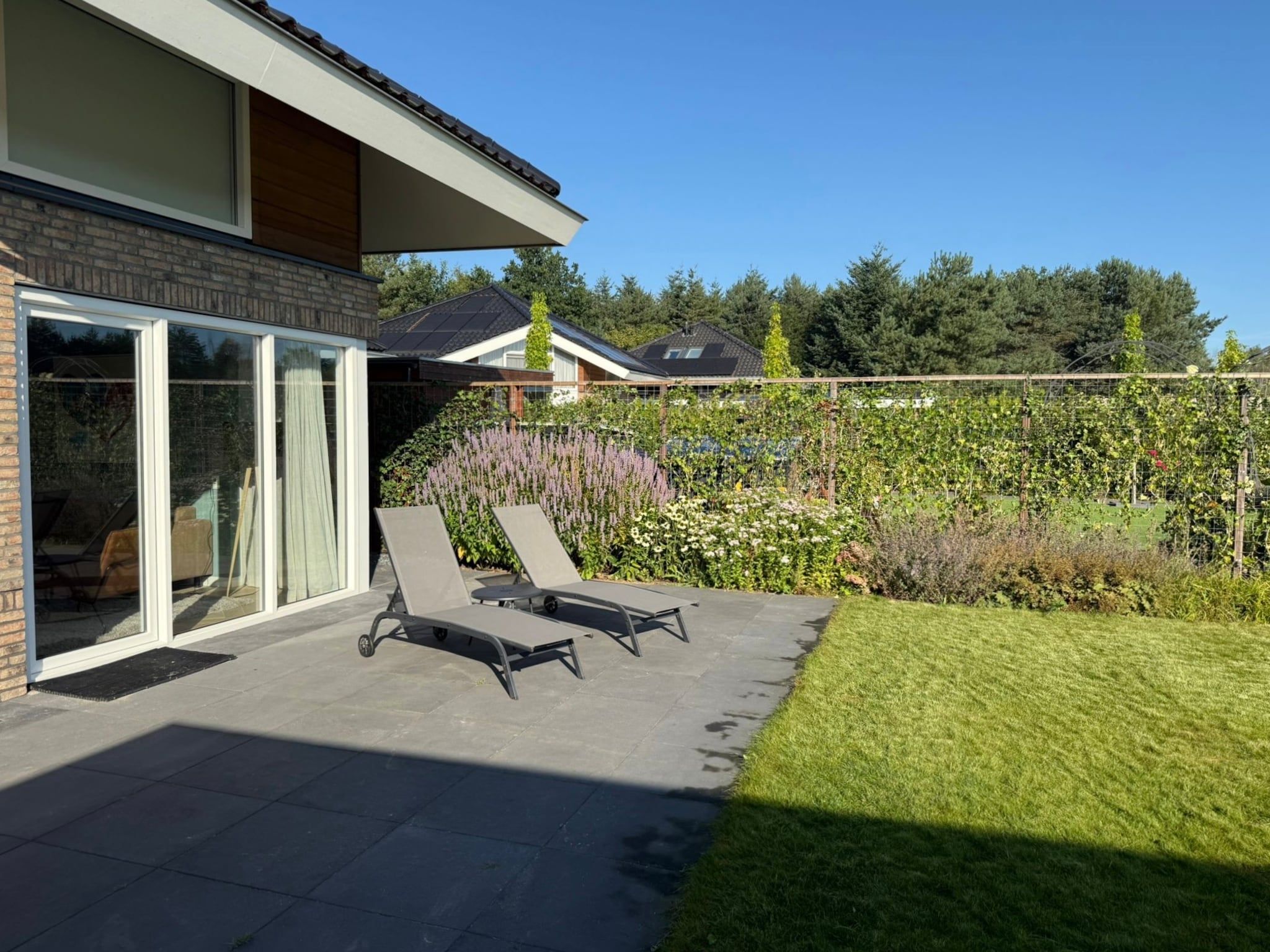 De tuin van Holiday home Torenvalk in Sibculo