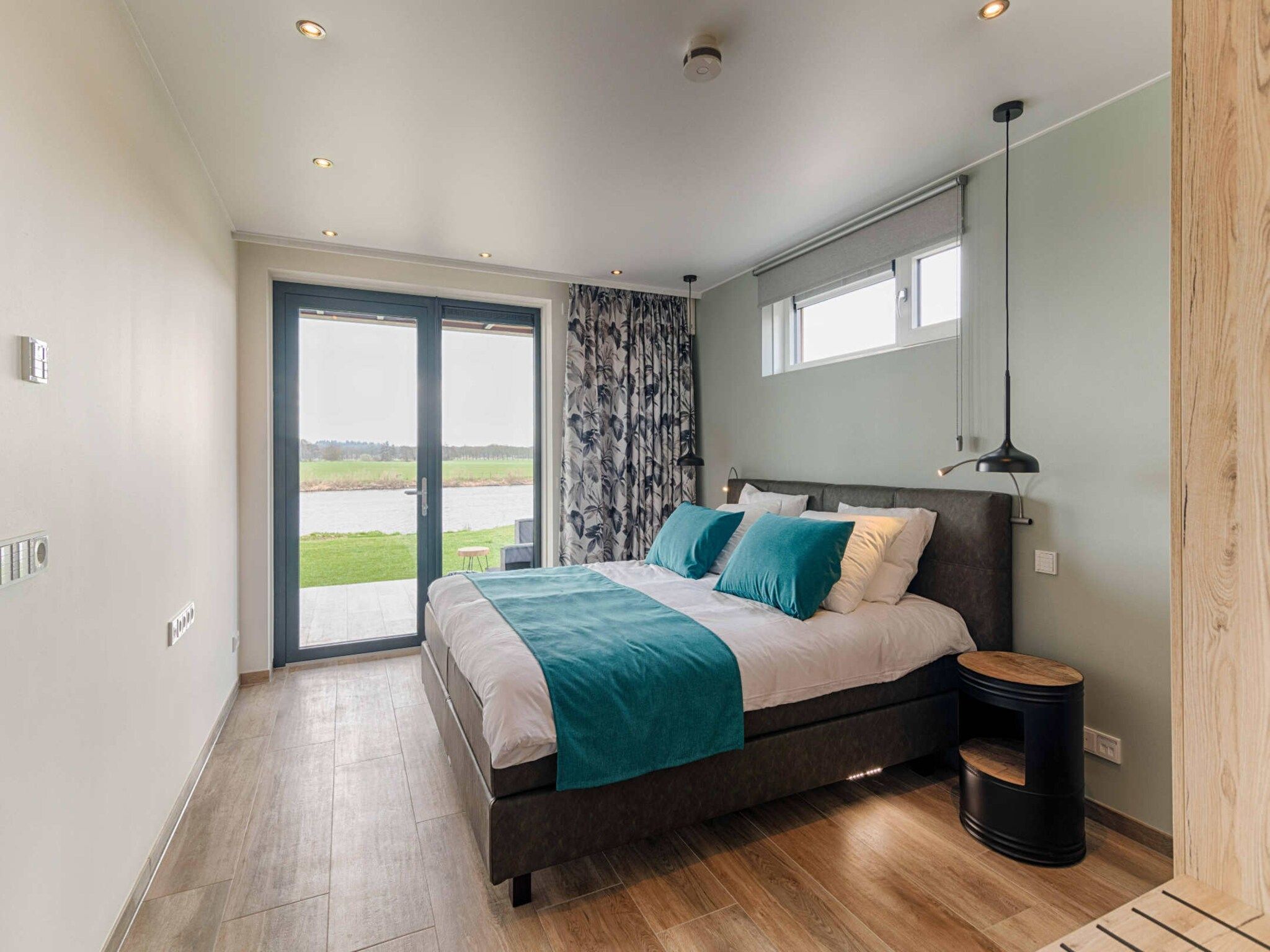 Een slaapkamer van Wellness at the Vecht - Ground floor in Dalfsen