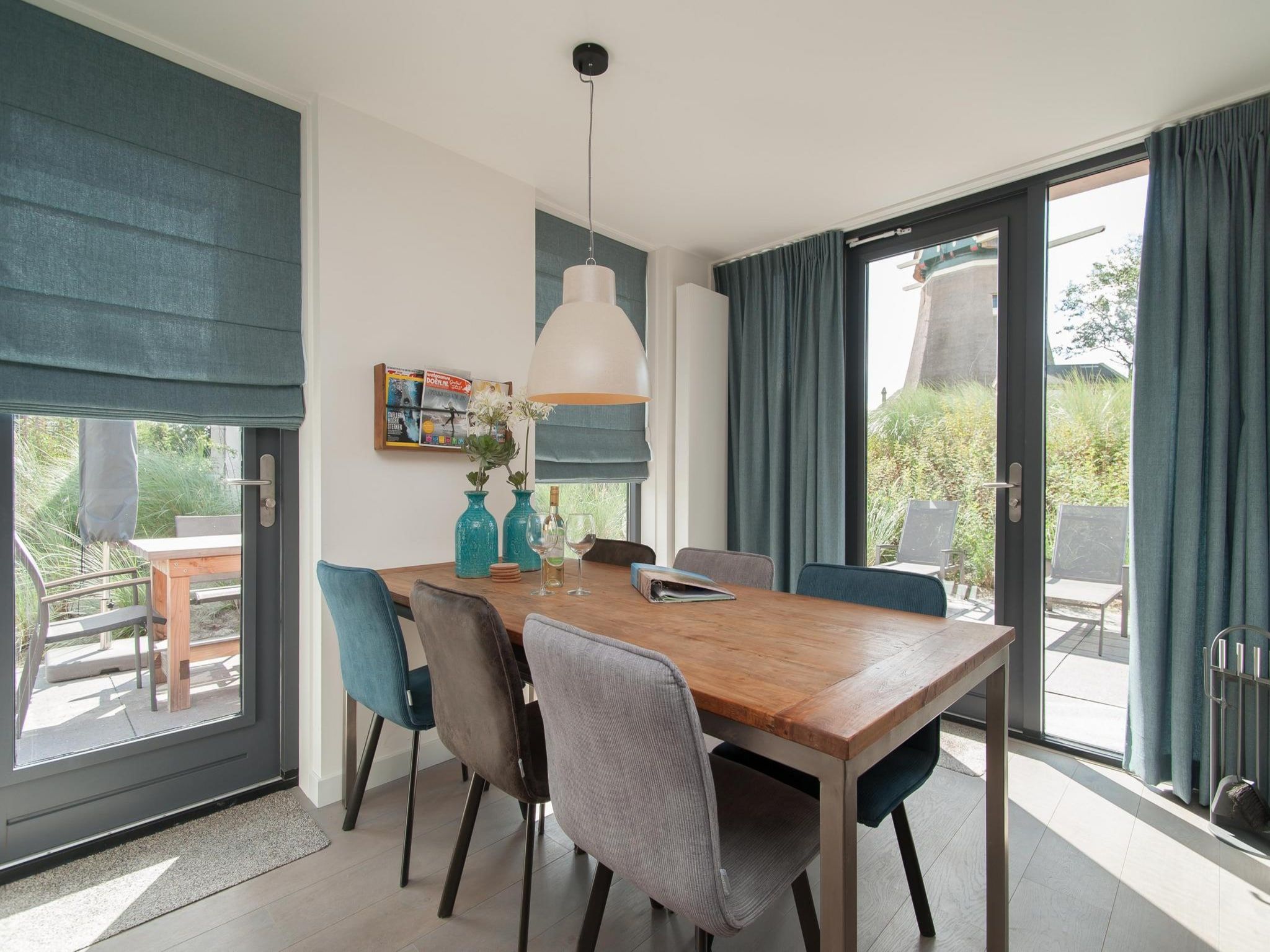 De eetkamer van Zonnestralen in Egmond aan den Hoef